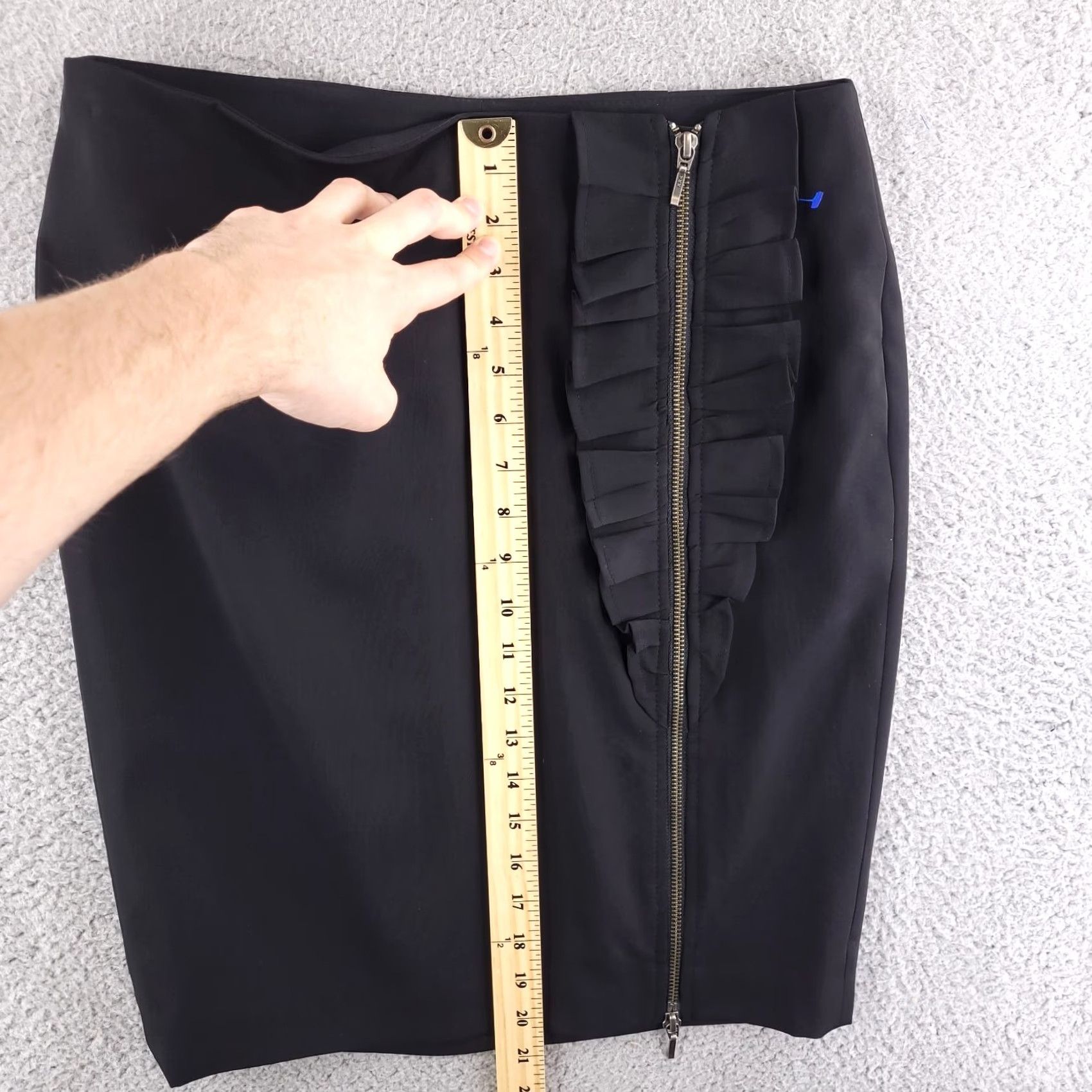 Banana Republic Banana Republic Skirt Womens 8 Black Ruffle Side Zip Short Mini Stretch Liner Solid 90s? No Vintage Size 30" / US 8 / IT 44 - 5 Thumbnail