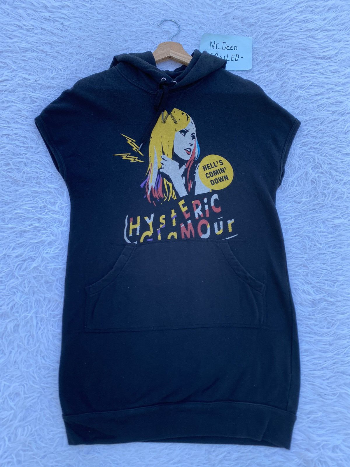 Hysteric Glamour Rare Hysteric Glamour Sleeveless Hooded Hell’s Comim’ Down’ Size US S / EU 44-46 / 1 - 5 Thumbnail
