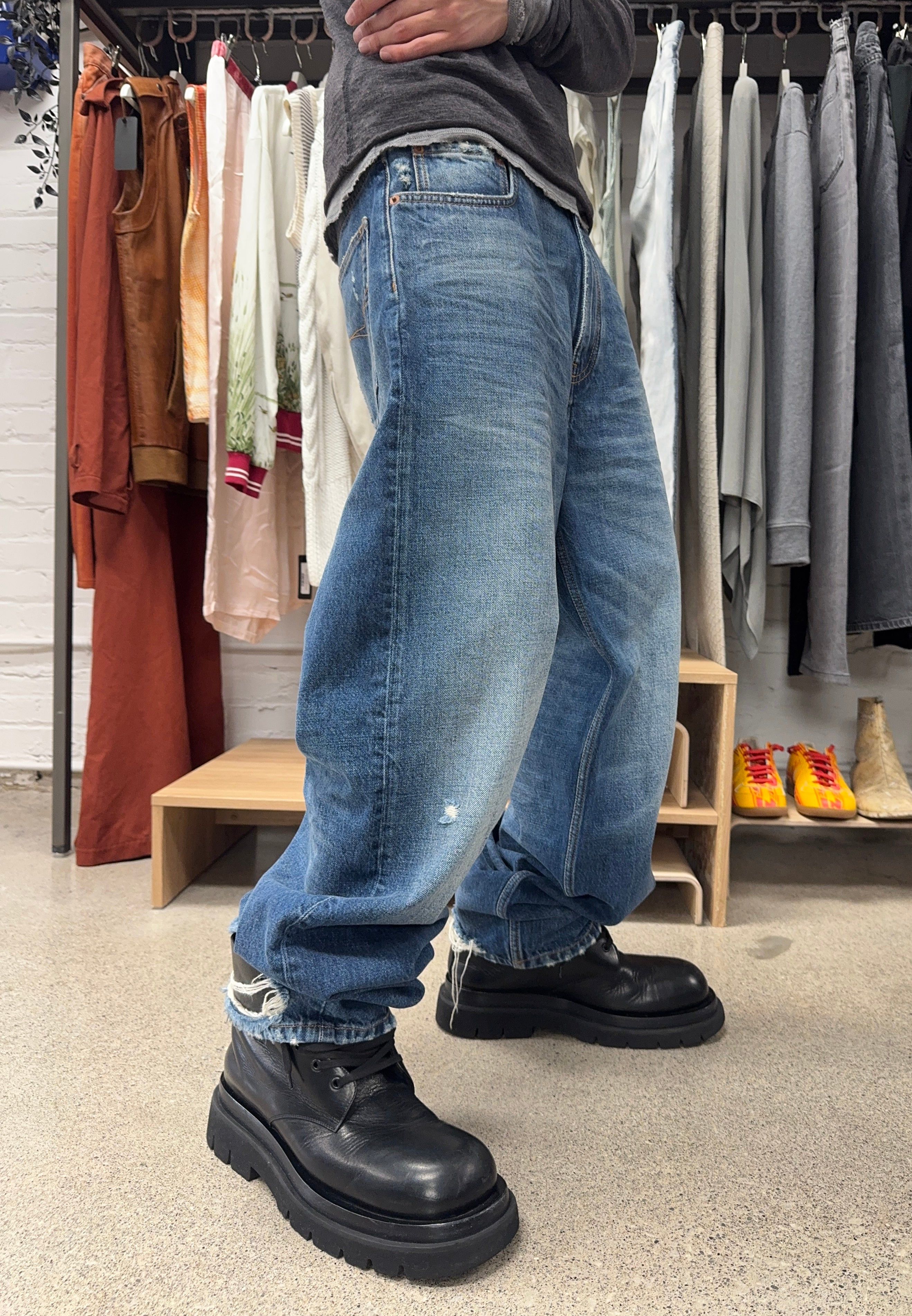 Balenciaga 2021 Balenciaga Blue Washed Heel Bite Denim Size US 28 / EU 44 - 6 Thumbnail