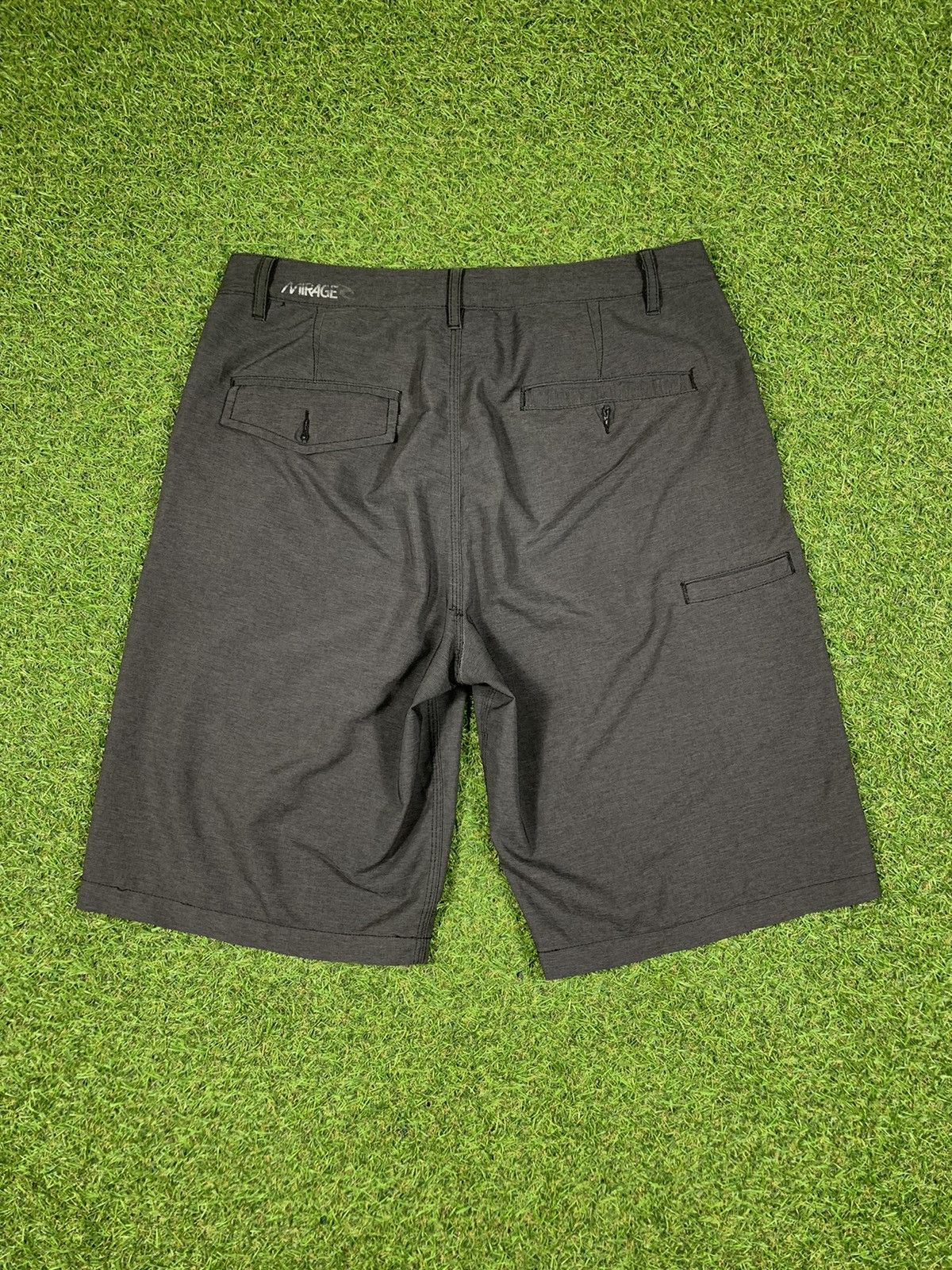 Rip Curl Vintage Rip Curl shorts surf streetwear style Size US 32 / EU 48 - 2 Thumbnail