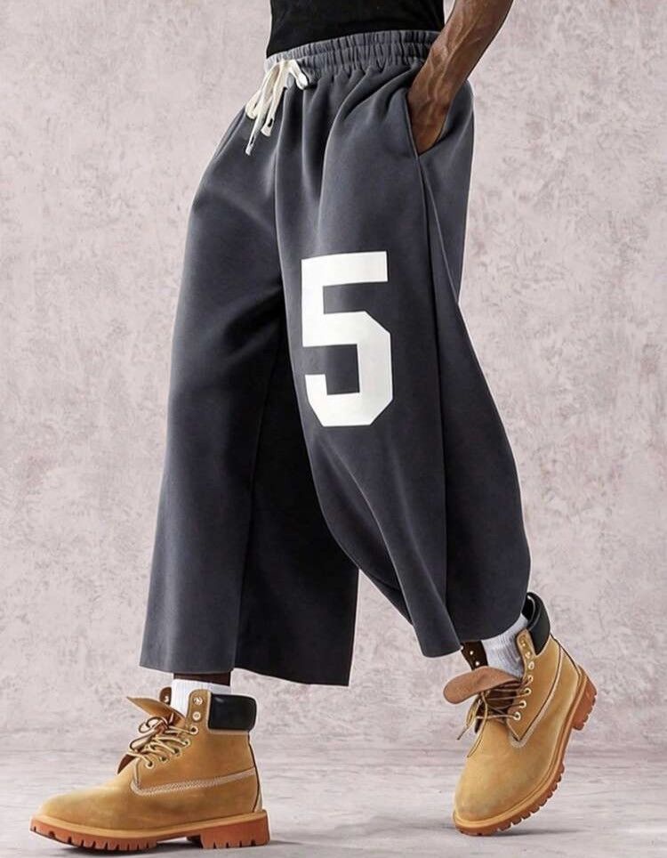 Other Dark Gray Cropped Wide-Leg Sweatpants Size US 32 / EU 48 - 1 Thumbnail