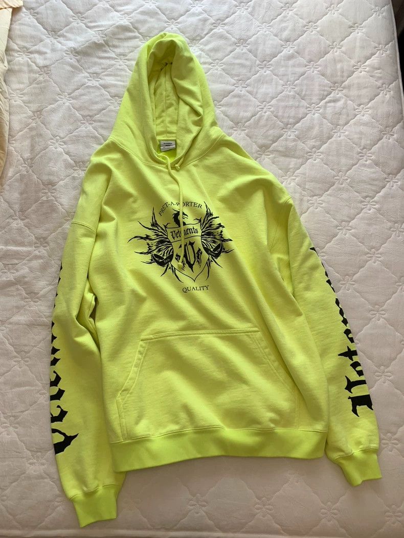 Vetements Vetements Sweatshirt Size US S / EU 44-46 / 1 - 1 Thumbnail