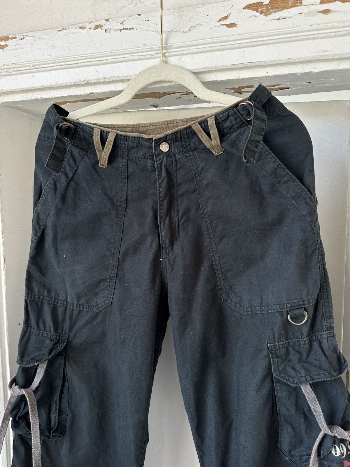 If Six Was Nine Y2K Vintage Cargo Bondage Black Pants Size 27" / US 4 / IT 40 - 4 Thumbnail