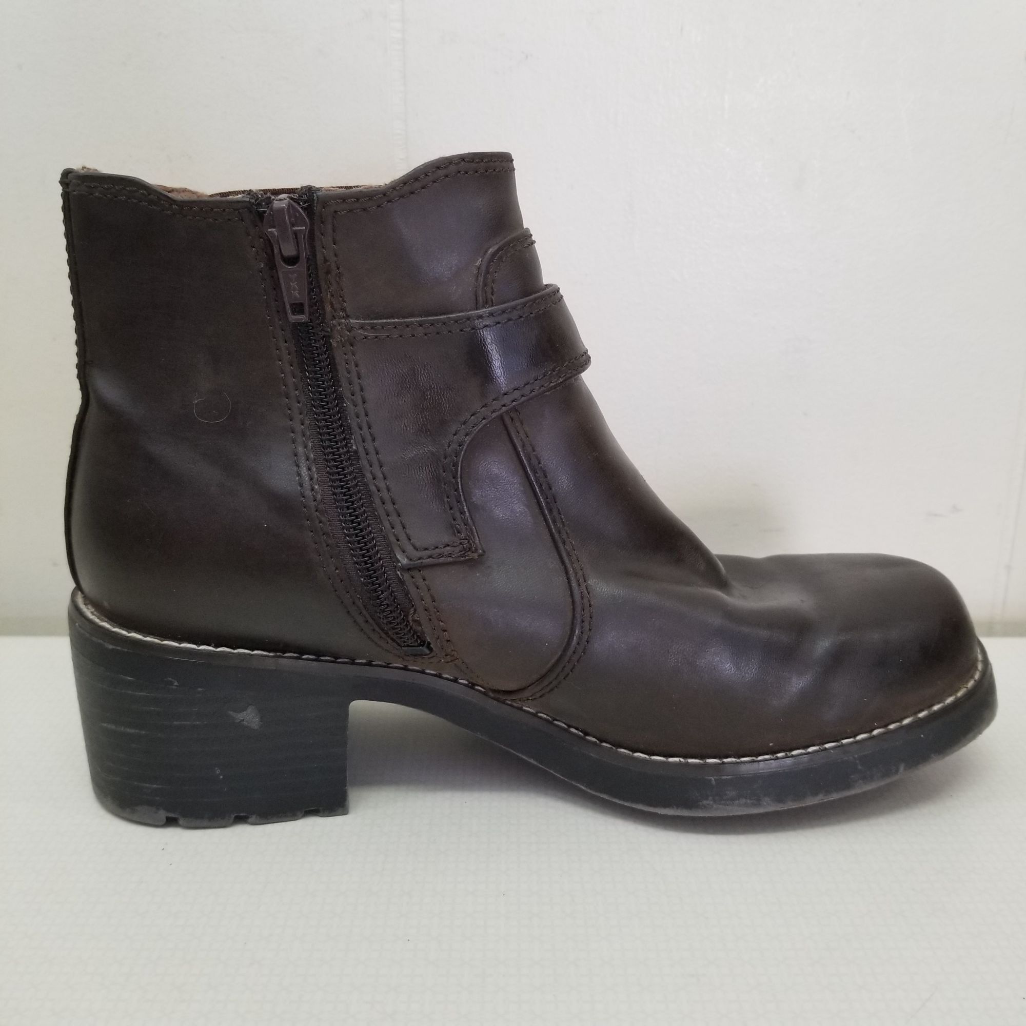 Other Rugged Outback 8M Brown Chunky Ankle Boots Platform 90s Y2K Size US 8 / IT 38 - 8 Thumbnail