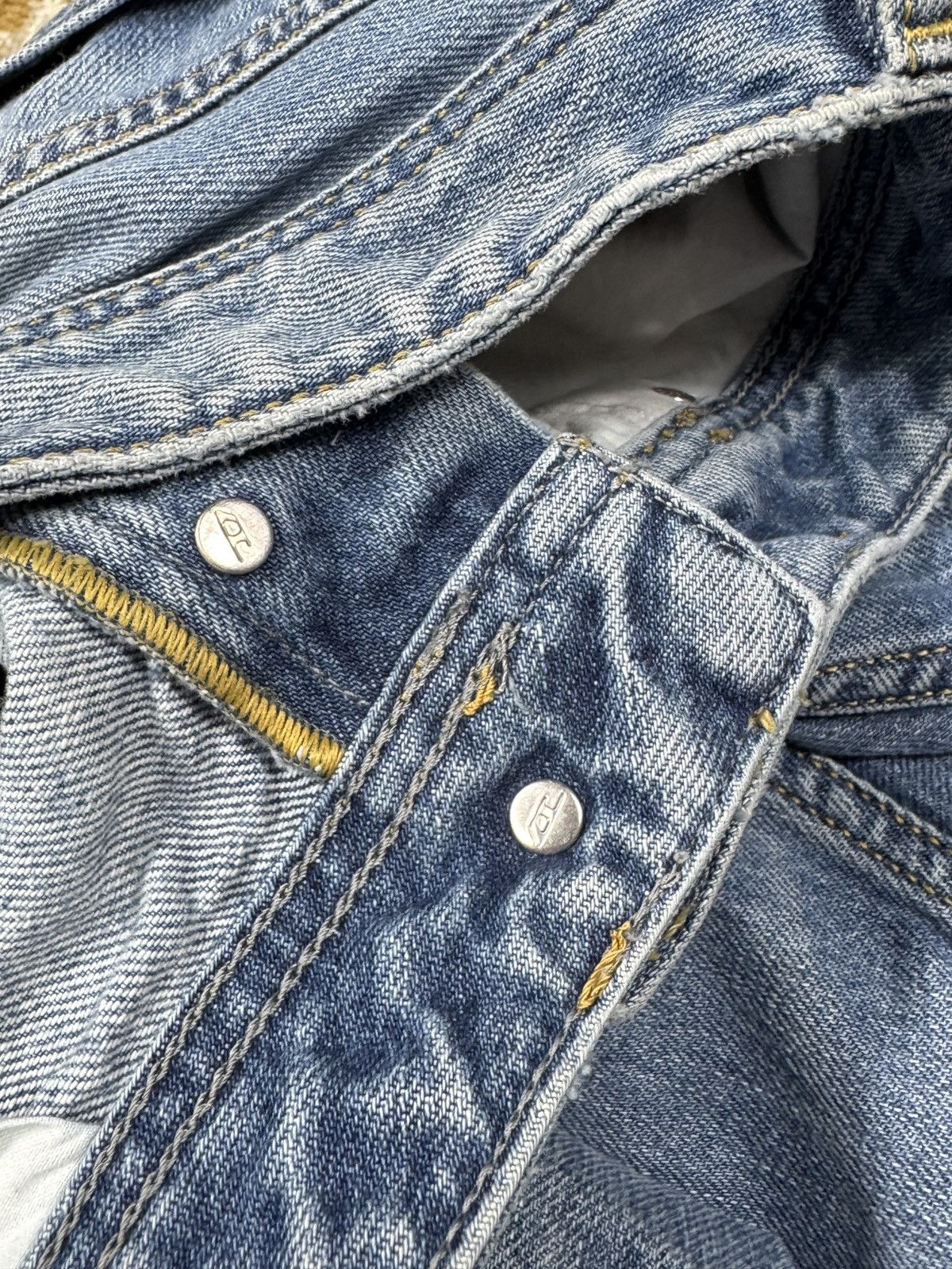 Diesel × Vintage ᶠᵃⁿᶜʸᵍᵘʸ Y2K Baggy Diesel Wide Jeans Pants Bootcut Y2K Size US 33 - 8 Thumbnail
