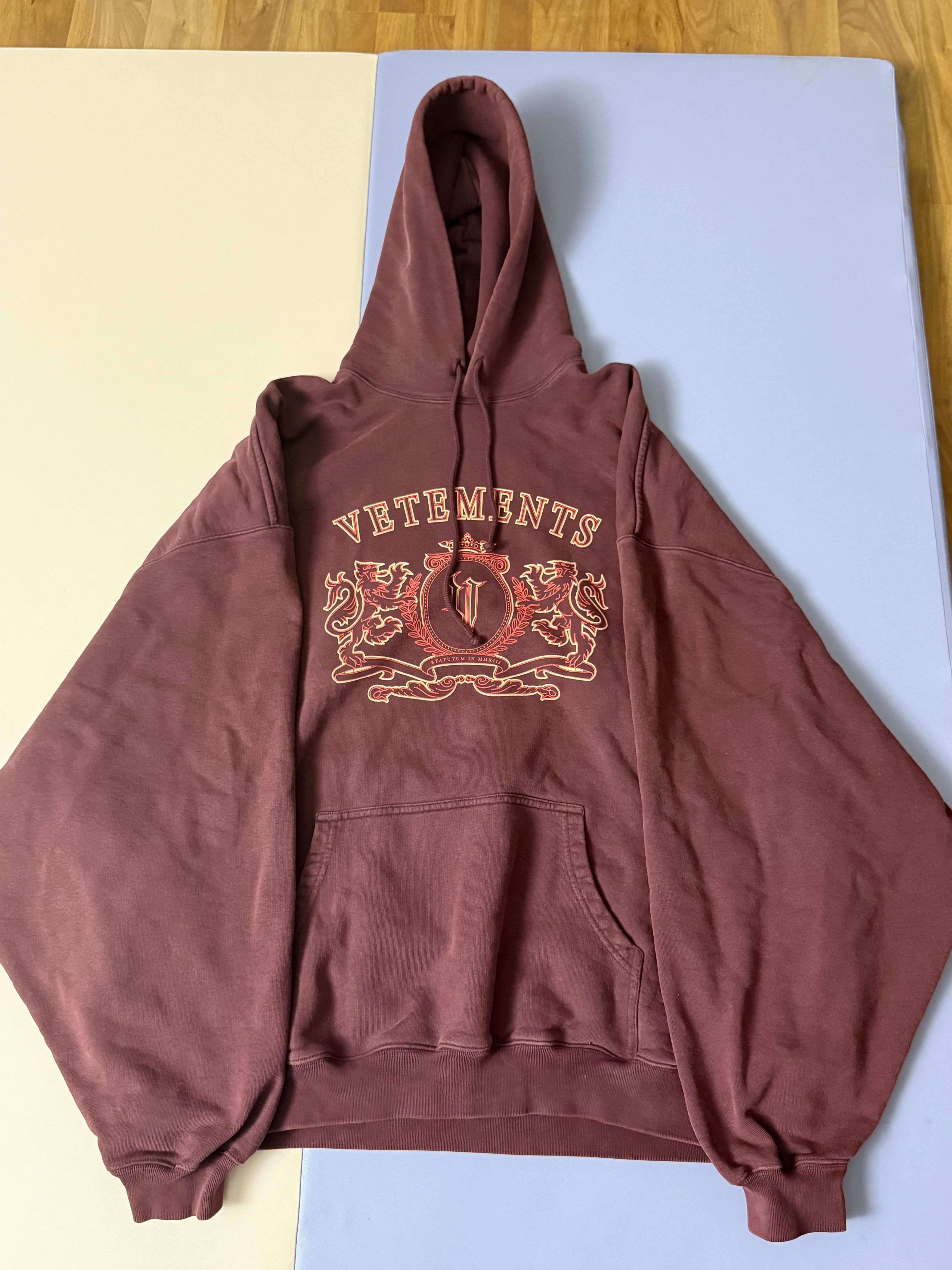 Vetements Vetements Red Royal Hoodie Size US M / EU 48-50 / 2 - 6 Thumbnail