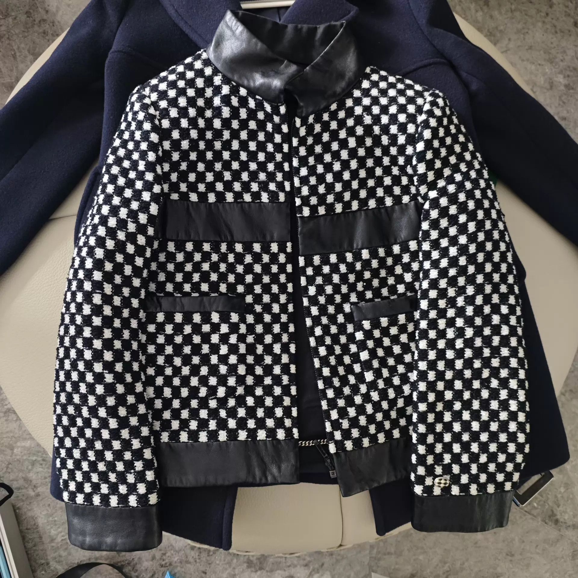 Chanel Chanel 17B Sequin Tweed Colorblock Jacket 34 Size XS / US 0-2 / IT 36-38 - 6 Thumbnail