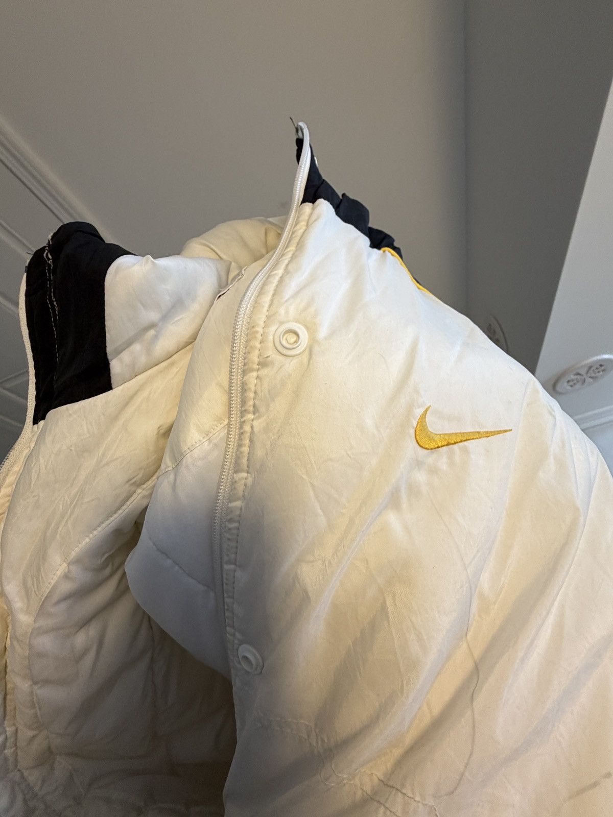 Nike Vintage 90s Nike Windbreaker Jacket Men's Sz S Size US S / EU 44-46 / 1 - 3 Thumbnail
