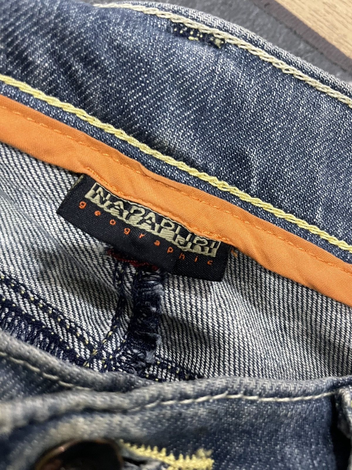 Napapijri Napapijri Stonewash Distressed Jeans Size US 34 / EU 50 - 20 Thumbnail