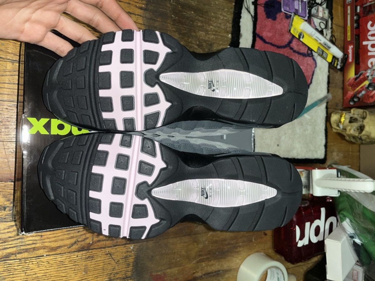 Pink big bubble air max 95s