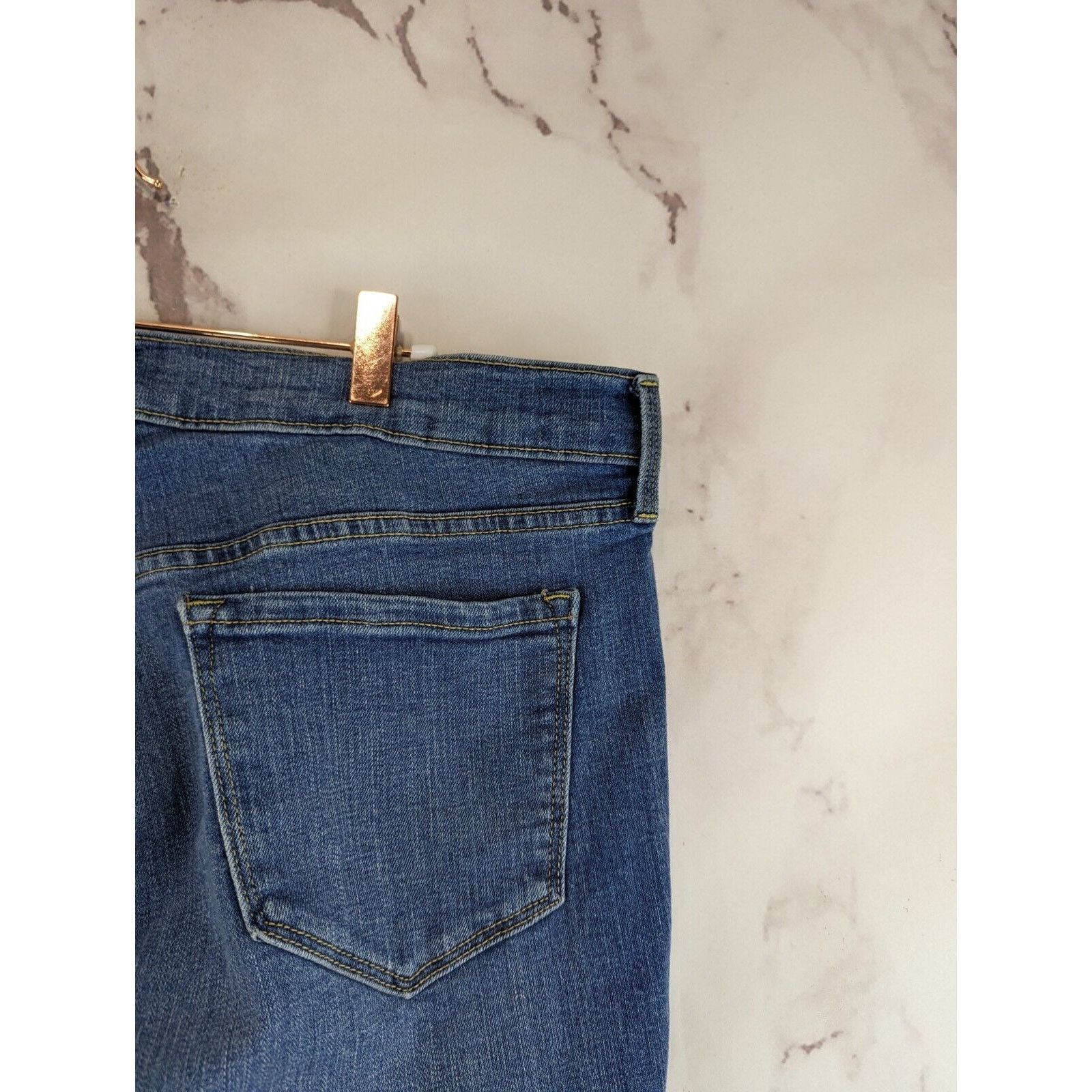 Old Navy Old Navy Jeans Womens 14 Short Mid Medium Denim Straight Size 36" / US 14 / IT 50 - 9 Thumbnail