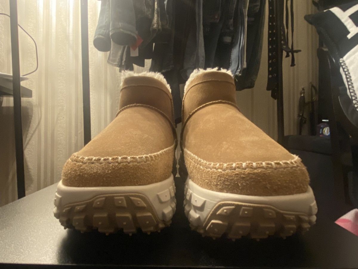 Ugg UGG Venture Daze boots Size US 10 / EU 43 - 4 Thumbnail