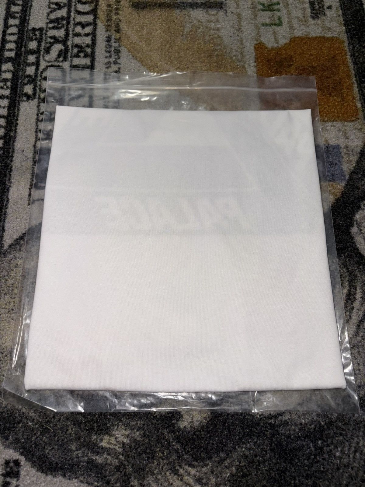 Palace Palace Tri-Vex T-Shirt White Red Size US XXL / EU 58 / 5 - 3 Thumbnail