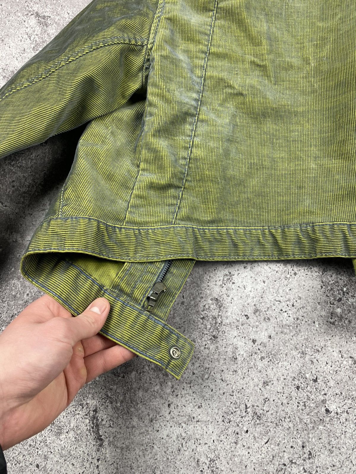 Levi's VINTAGE LEVIS TOXIC CORDUROY POCKET JACKET VERY RARE ARCHIVE Size S / US 4 / IT 40 - 10 Thumbnail