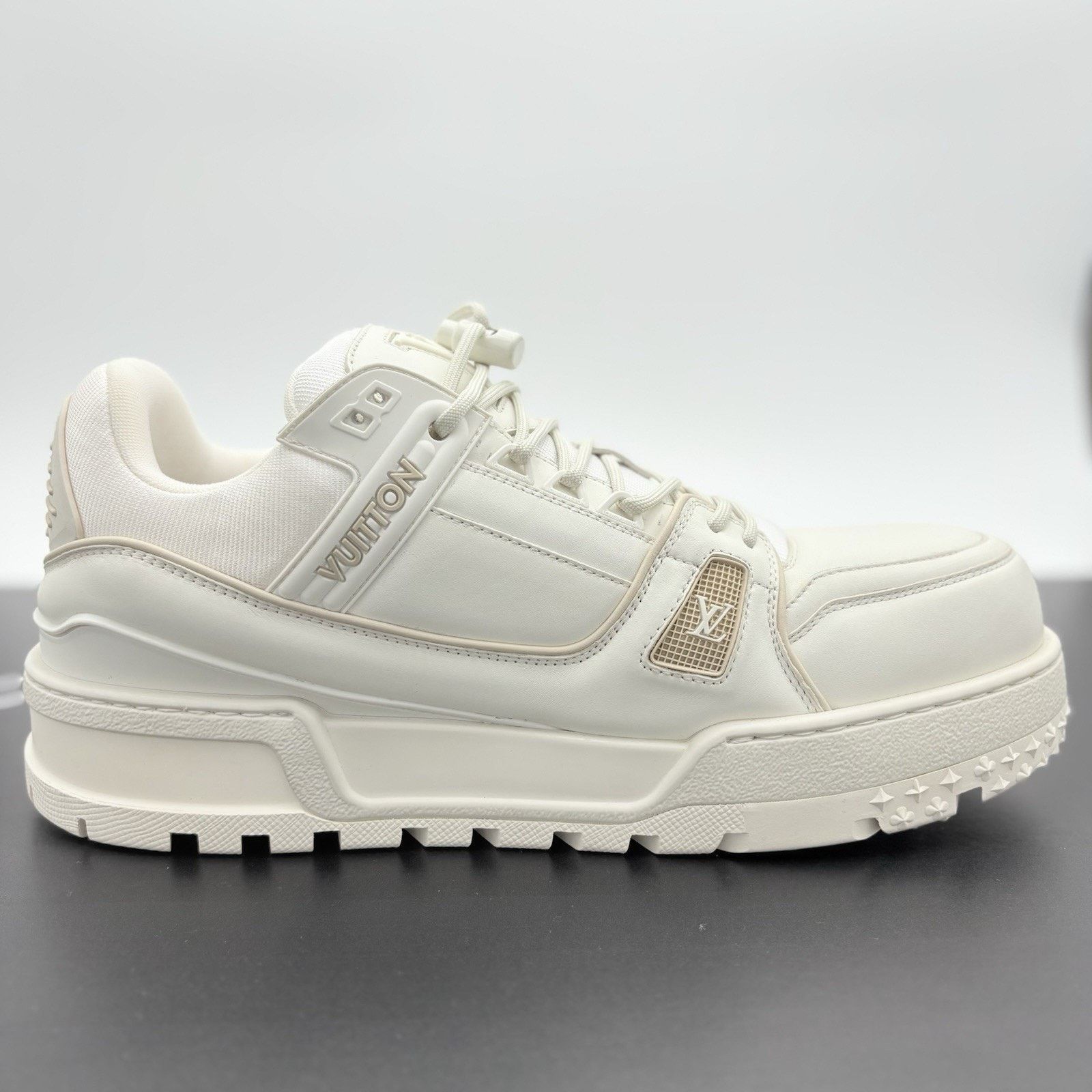Louis Vuitton Louis Vuitton Maxi Trainer ' White ' | WORN ONCE! Size US 11.5 / EU 44-45 - 10 Thumbnail