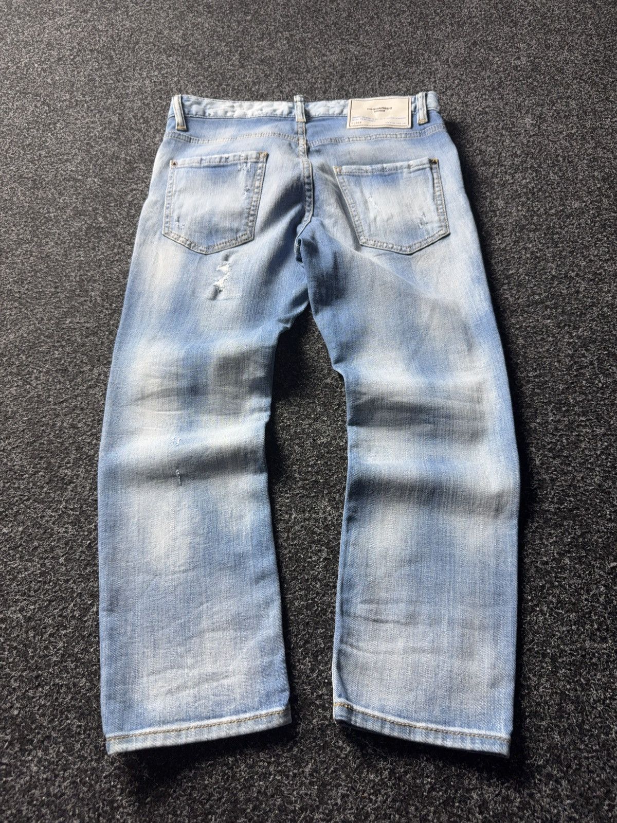 Dsquared2 Dsquared2 1964 Distressed Light Wash Jeans Size 30 Size US 30 / EU 46 - 10 Thumbnail