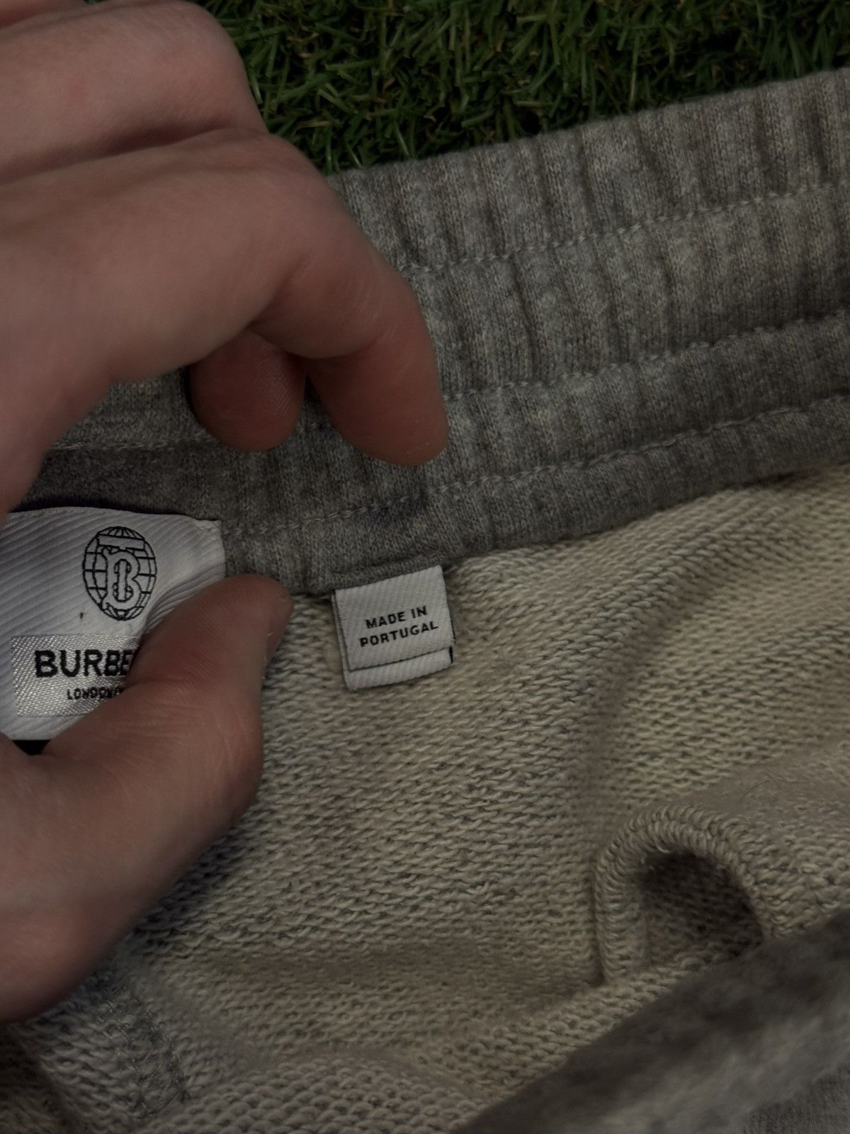 Burberry Burberry Sweatpants Size Medium Pre Owned 🧼 Size US 31 - 11 Thumbnail