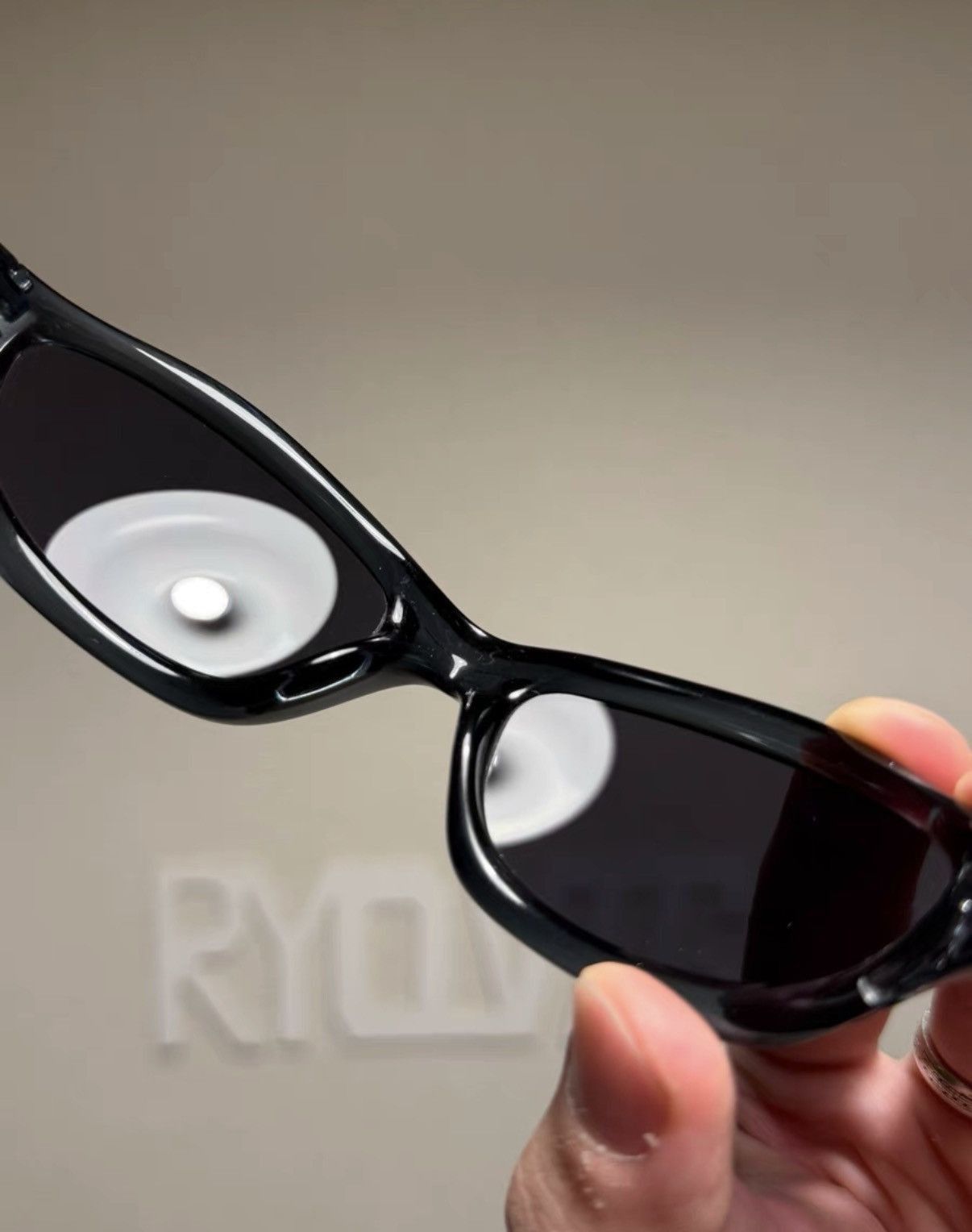 Oakley Black Sporty Sunglasses Size ONE SIZE - 4 Thumbnail