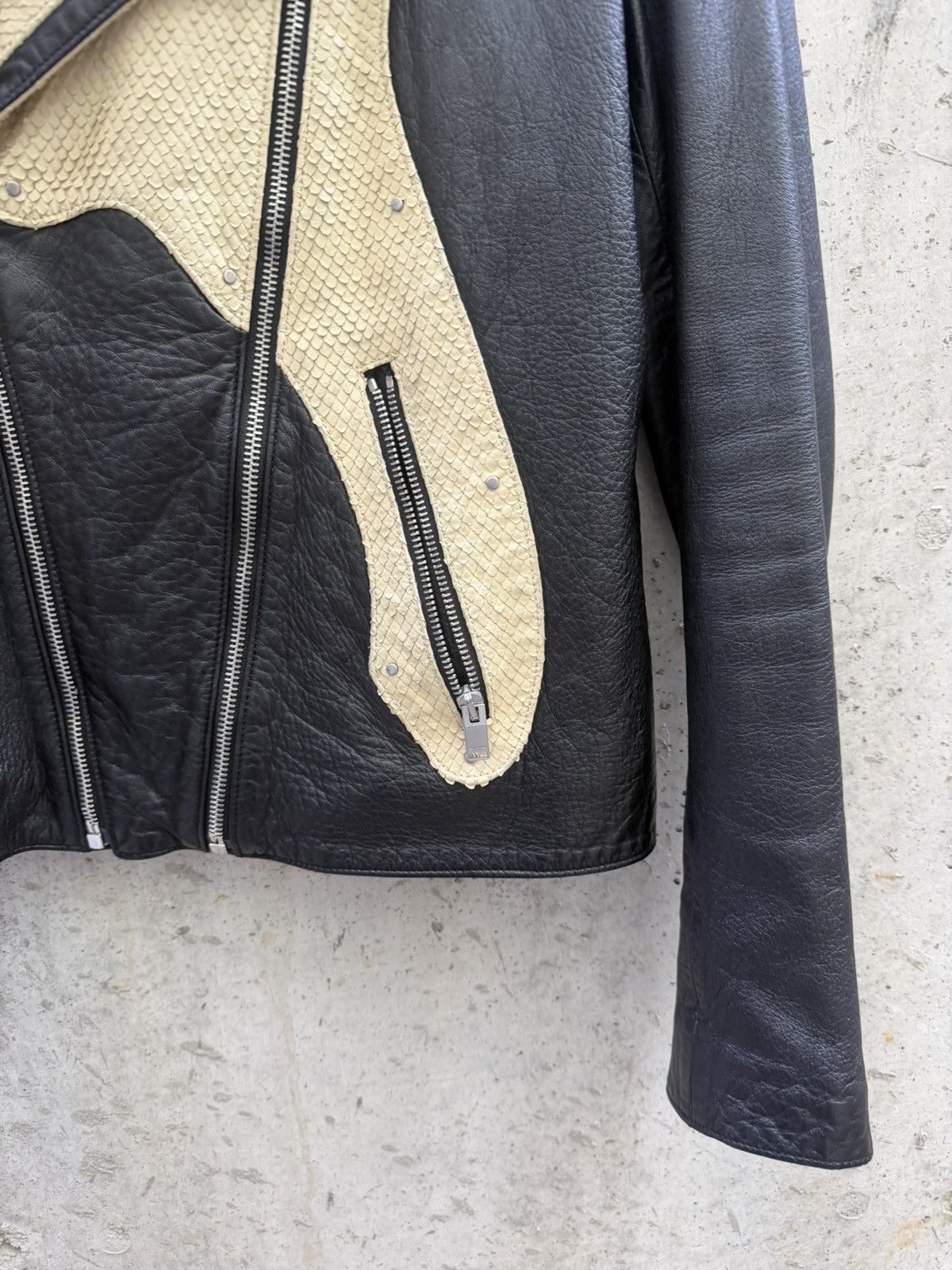 Saint Laurent Paris FW16 Saint Laurent Hedi Slimane Python Guitar Moto Jacket Size US M / EU 48-50 / 2 - 6 Thumbnail