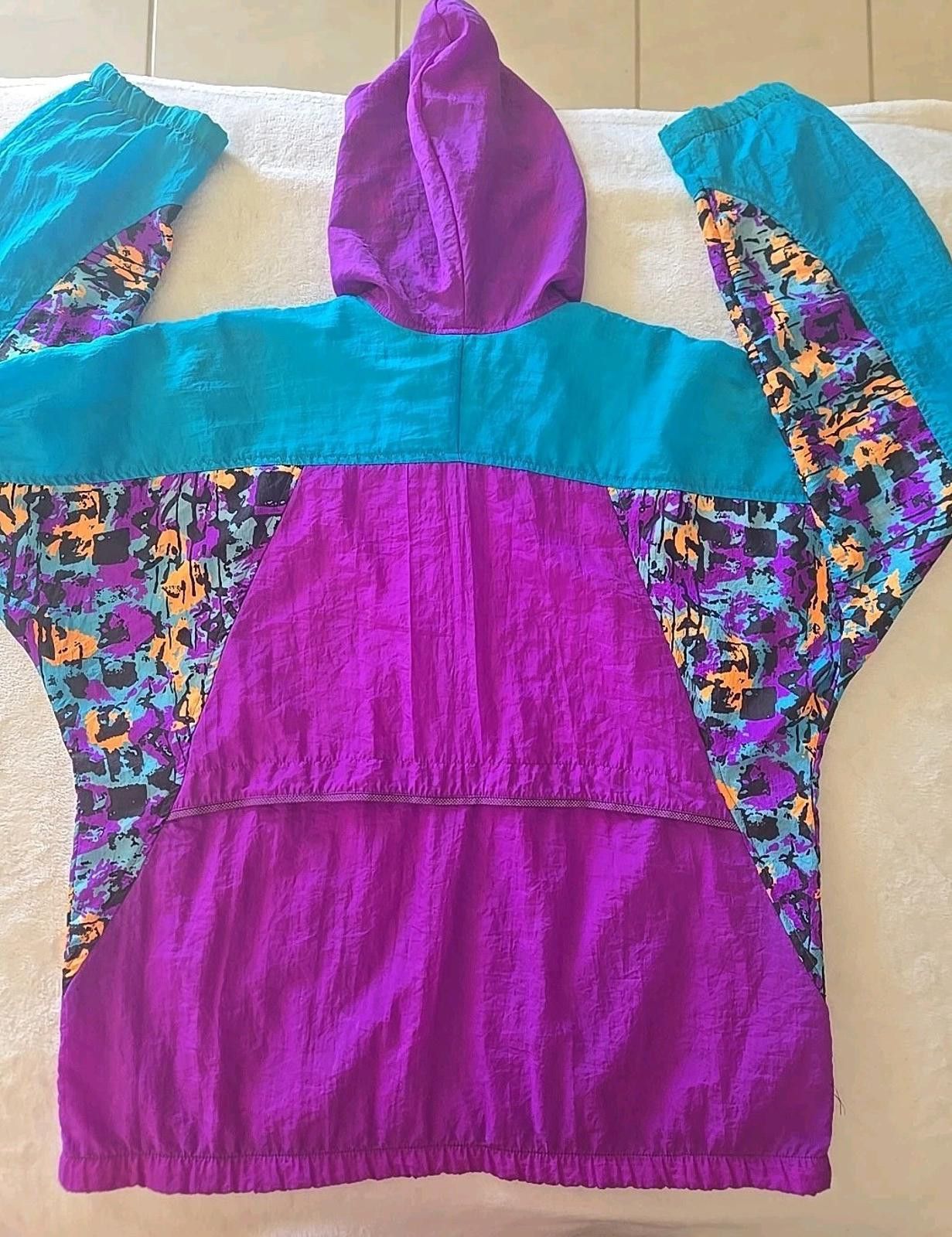 Other Vintage Insport Windbreaker Jacket Hooded Women's M 80s Size M / US 6-8 / IT 42-44 - 2 Thumbnail