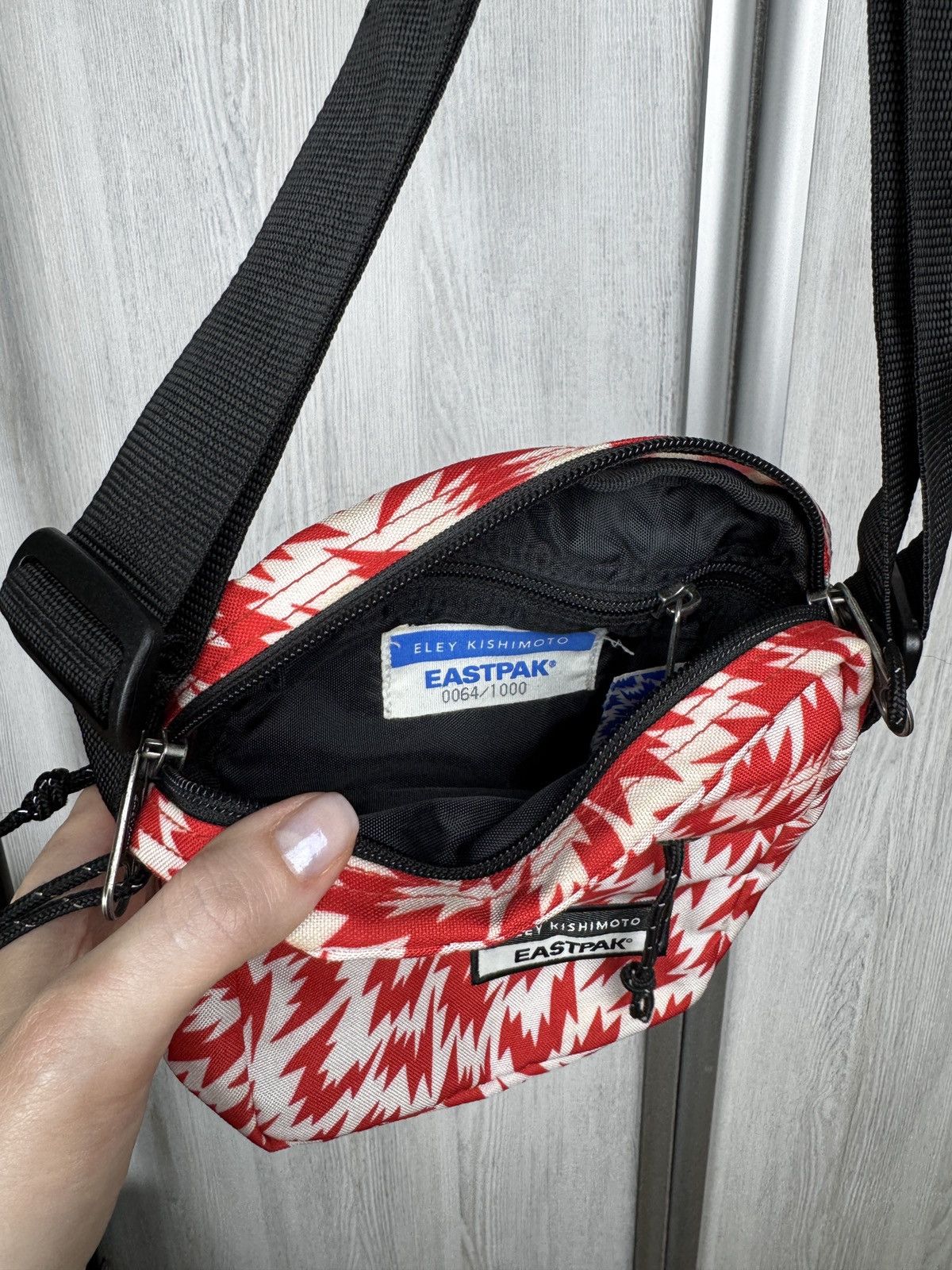 Eastpak Eastpak x Eley Kishimoto red monogram crossbody bag Size ONE SIZE - 11 Thumbnail