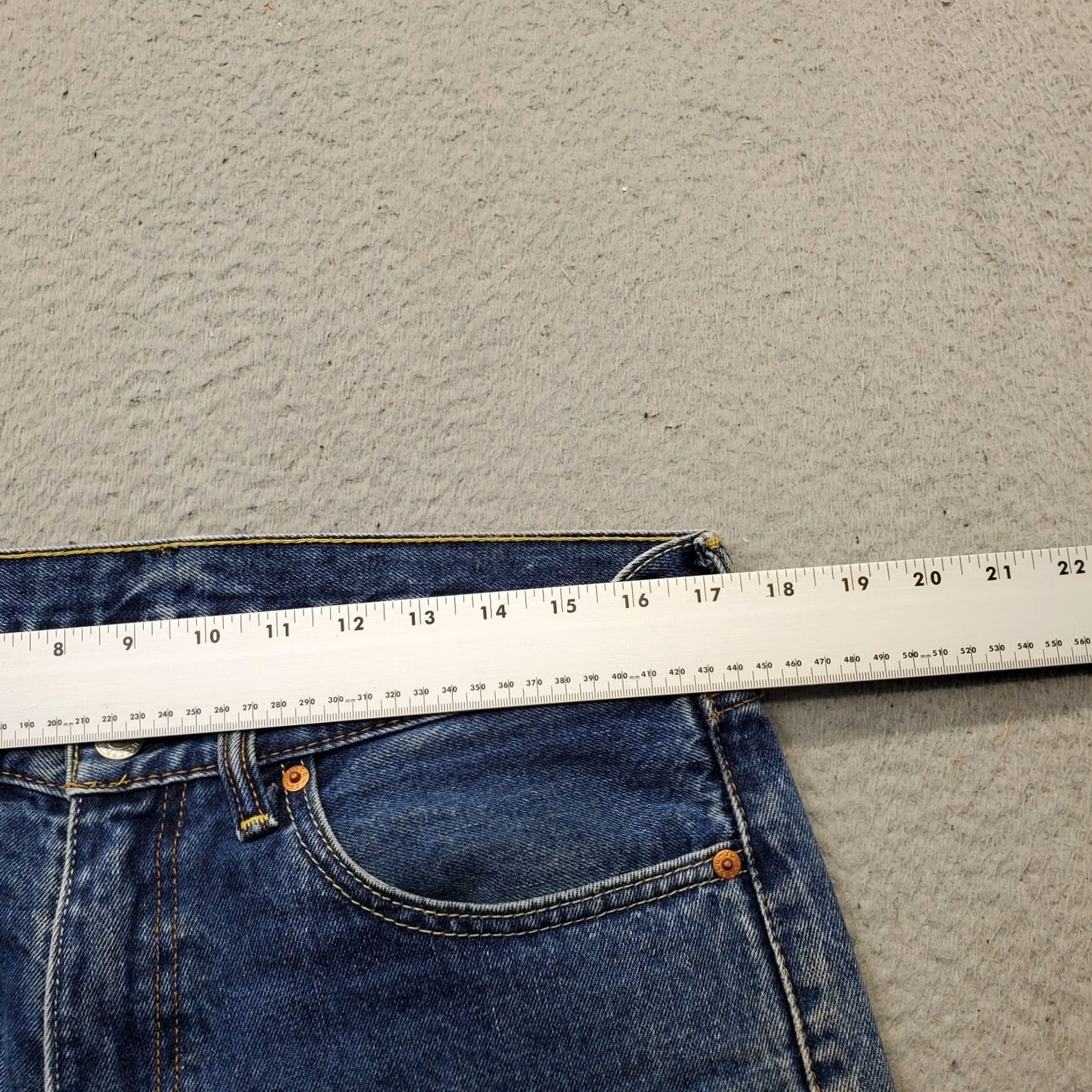 Levi's Levi's 505 Straight Jeans Mens Size 32 Blue 5-Pocket Design Denim 100% Cotton Regular Fit Streetwear Blue Tab Vintage Streetwear Mens Size US 32 / EU 48 - 6 Thumbnail