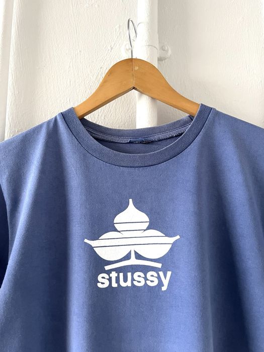 Vintage 2000s STUSSY CLOVER SPELLOUT BLUE TEE | Grailed