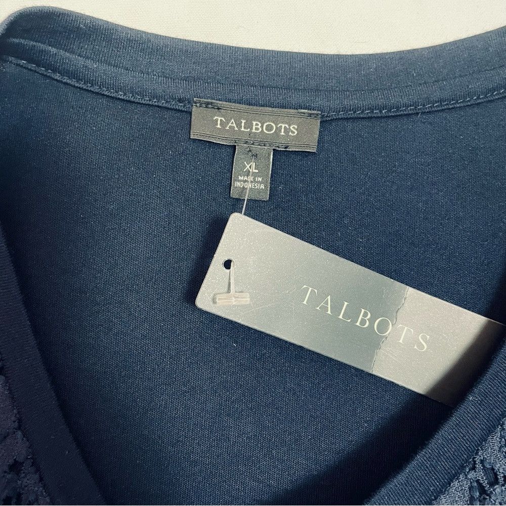 Talbots NWT New Talbots Navy Lace Front Long Sleeve Cotton Top Size Size XL / US 12-14 / IT 48-50 - 8 Thumbnail