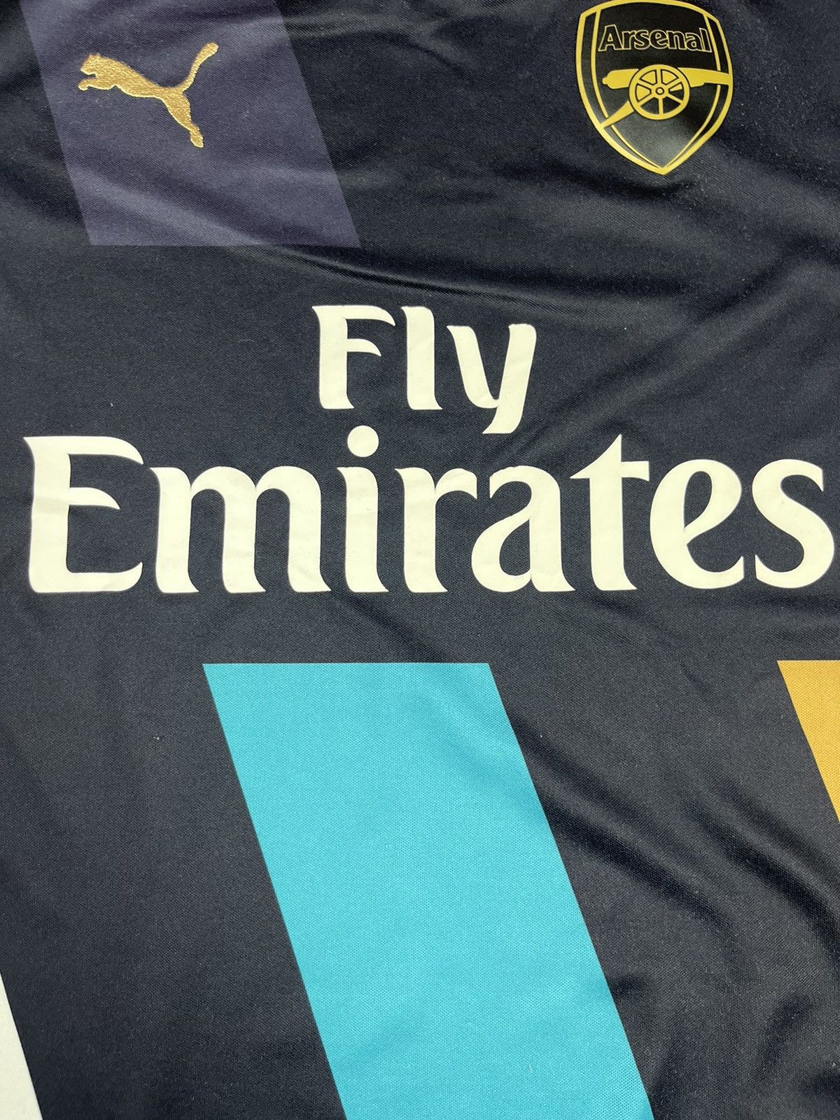 Puma Puma Arsenal 2015 2016 Third Football Shirt Soccer Jersey Size US S / EU 44-46 / 1 - 4 Thumbnail
