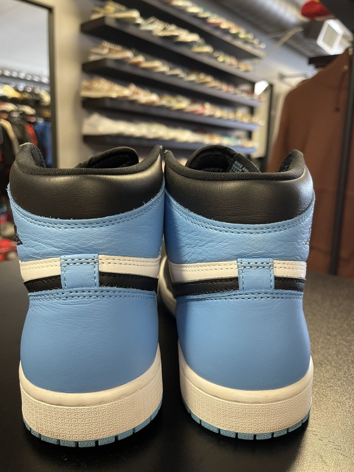 Jordan Brand × Nike Size 9.5 - Jordan 1 High OG UNC Toe Very Clean Size US 10 / EU 43 - 4 Thumbnail