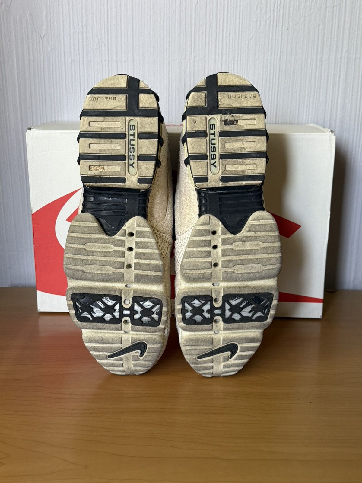 Nike × Stussy Stussy X Nike Air Zoom Spiridon Caged 2 Fossil Size US 12 / EU 45 - 10 Thumbnail