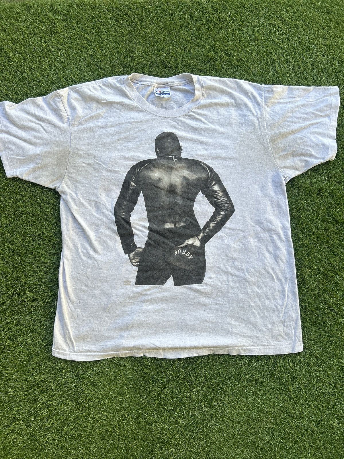 Vintage Vintage 90s Bobby Brown Album Promo T-Shirt Size US XL / EU 56 / 4 - 1 Thumbnail