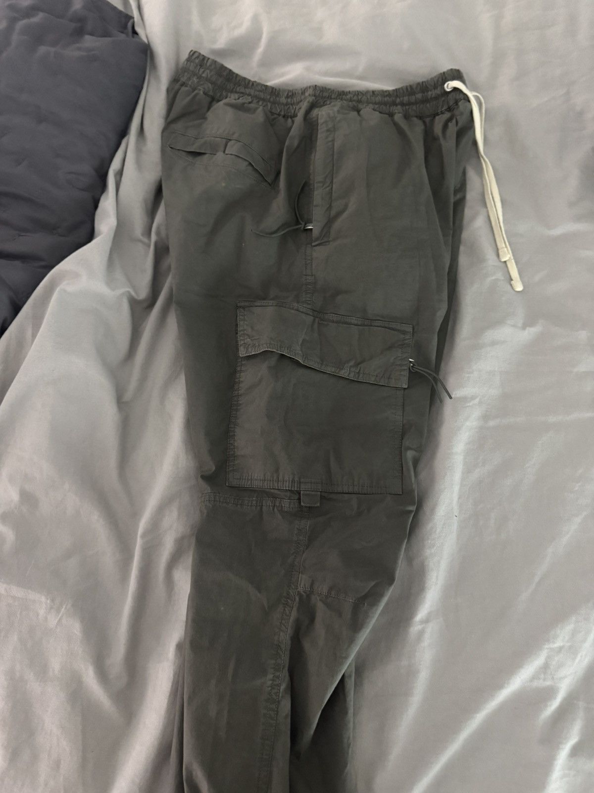 Represent Clo. Olive represent cargo military v2 Size US 32 / EU 48 - 3 Thumbnail