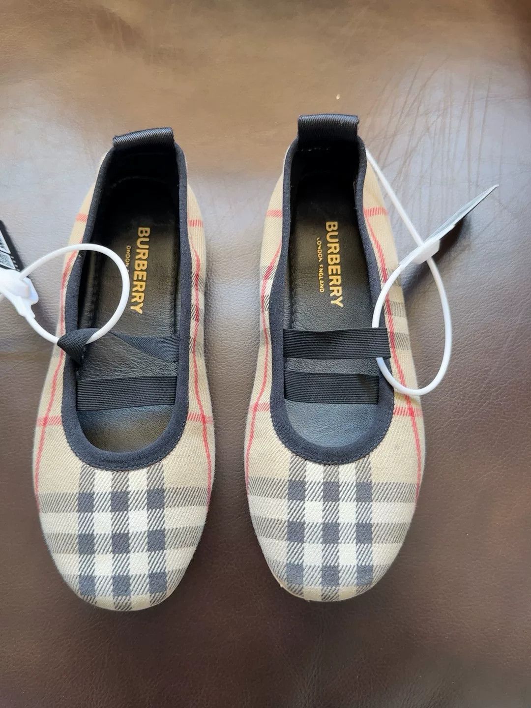 Burberry Burberry Women's Ballet Shoes Size US 7 / IT 37 - 1 Thumbnail