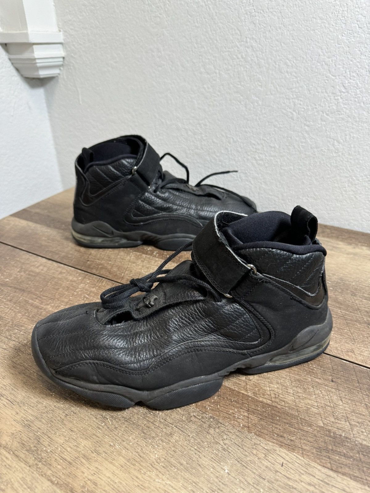 Nike Vintage Nike 312455-002 Air Penny 4 Black Lace-Up Men's 10.5 Size US 10.5 / EU 43-44 - 2 Thumbnail