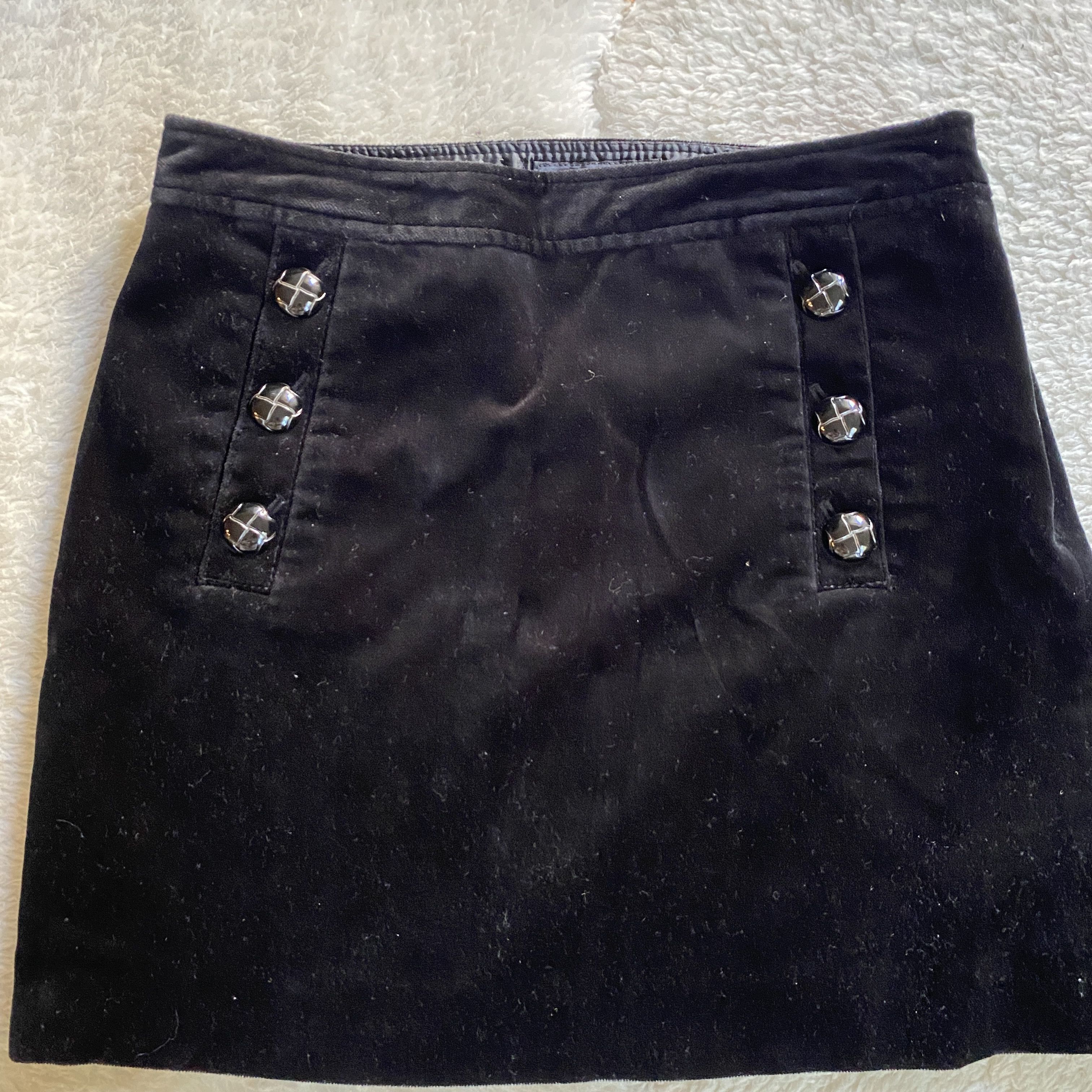 Banana Republic Banana Republic Black Velvet Velour Mini Skirt Size 26" / US 2 / IT 38 - 10 Thumbnail