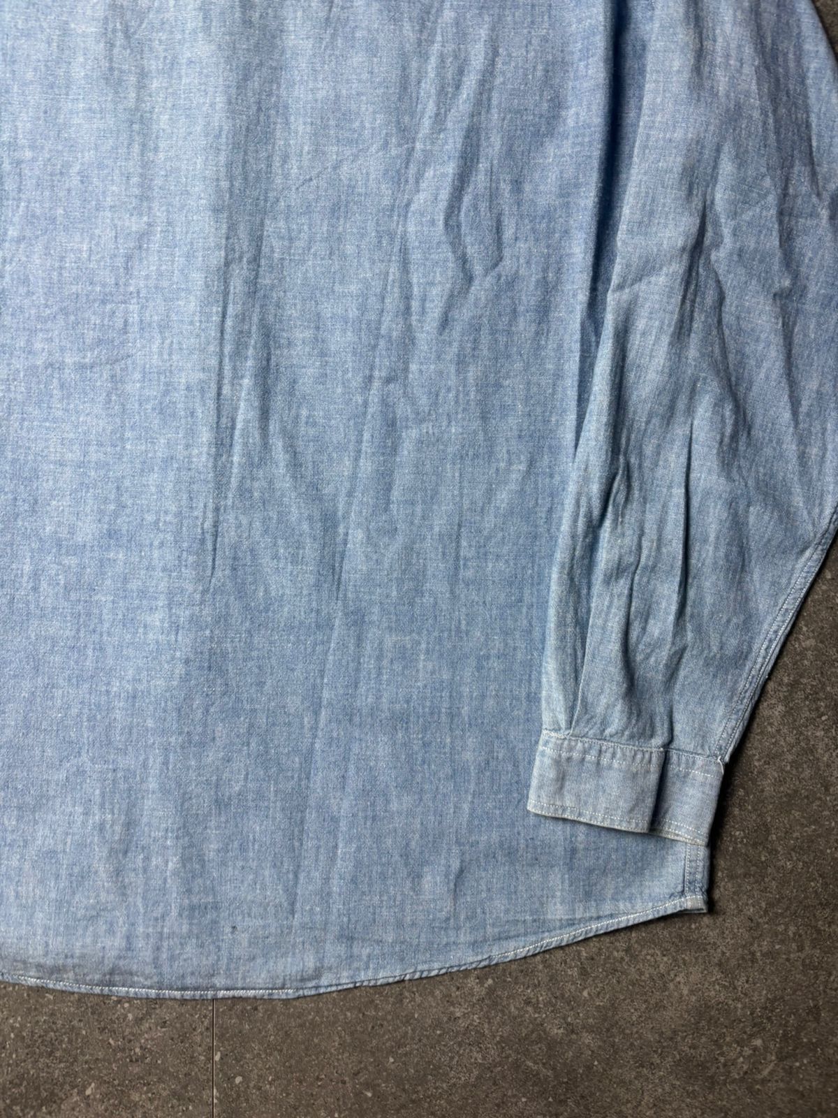 Giorgio Armani 1990s Armani Jeans Giorgio Armani Blue Chambray Shirt Size US L / EU 52-54 / 3 - 12 Thumbnail