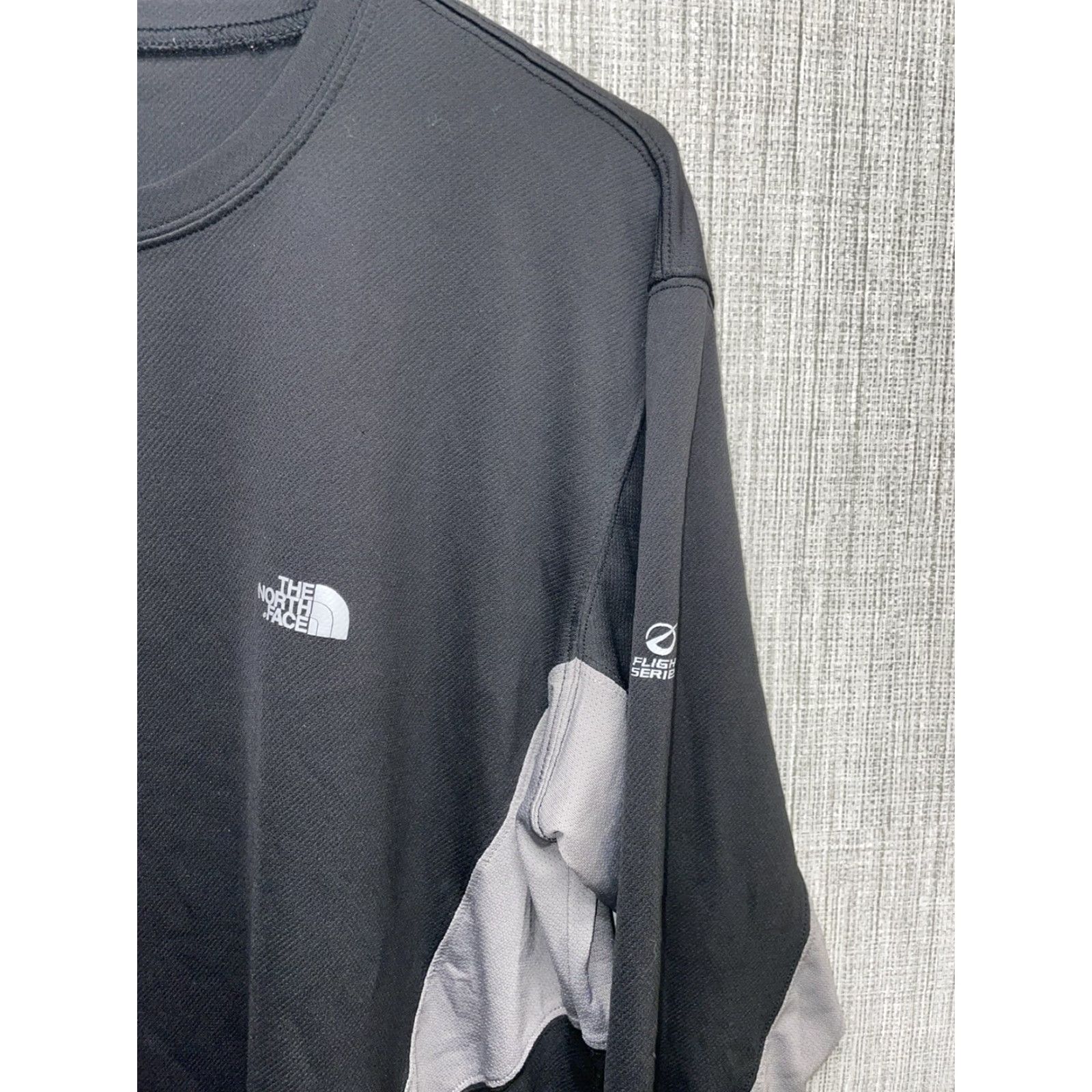 The North Face The North Face Athletic Long Sleeve Shirt Mens XL Black Size US XL / EU 56 / 4 - 3 Thumbnail