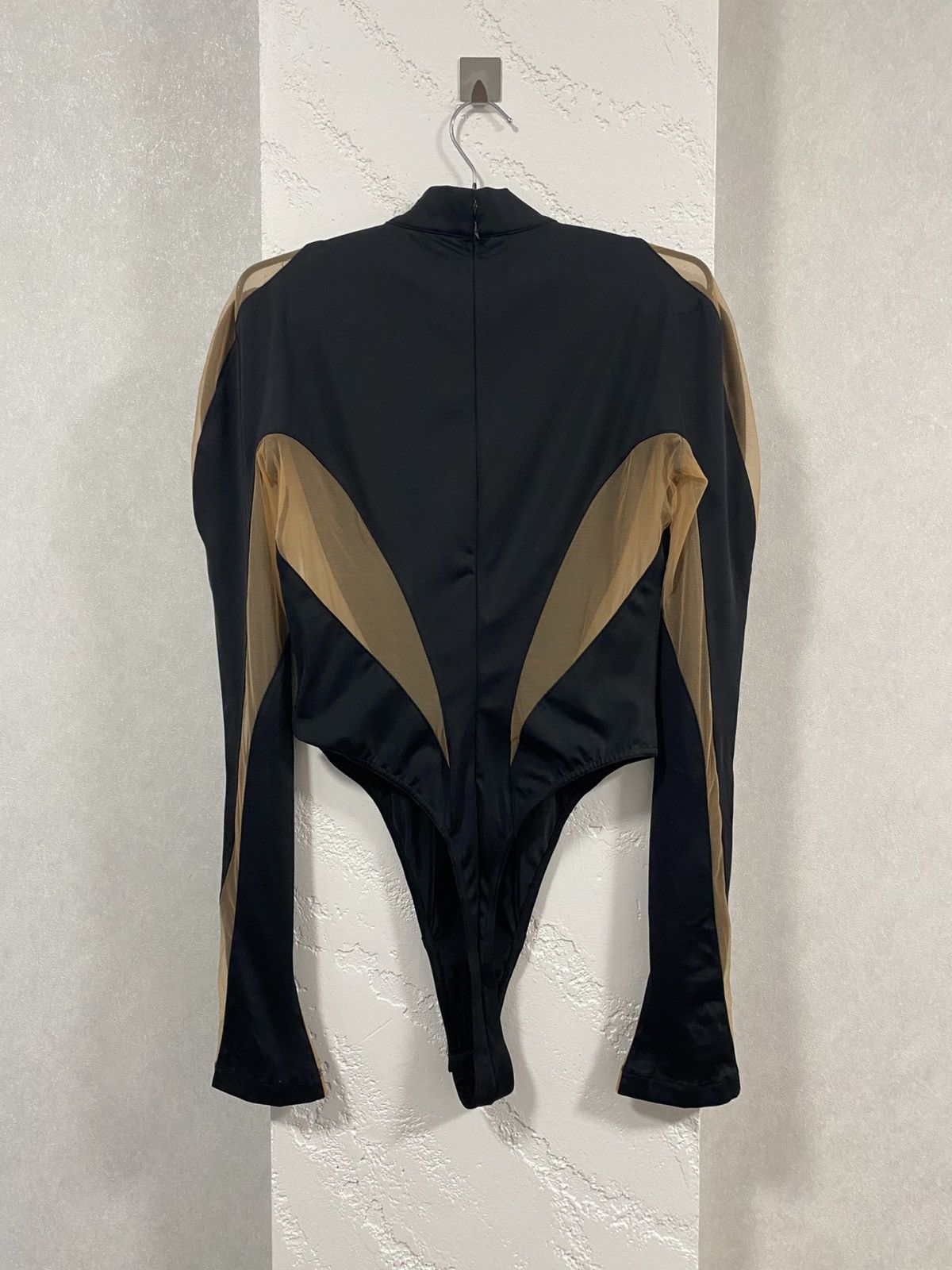 H&M × Mugler Mugler X H&M Rare Black & Beige Mesh Panel Bodysuit Size M / US 6-8 / IT 42-44 - 8 Thumbnail