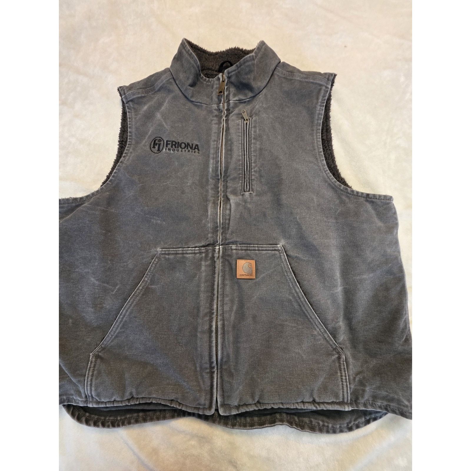 Carhartt This is a Carhartt V33 Gravel Washed Duck Sherpa Lined Mock Size US XL / EU 56 / 4 - 1 Thumbnail