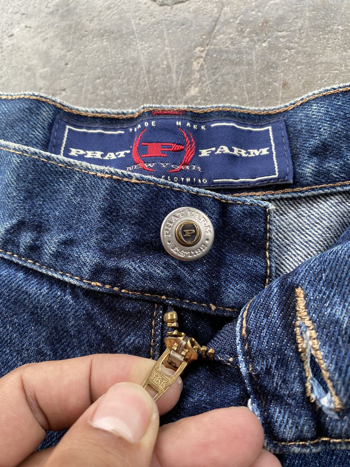 Phat Farm × Vintage Baggy Jeans Phat Farm Rappers Jeans 36x34 Size US 36 / EU 52 - 7 Thumbnail
