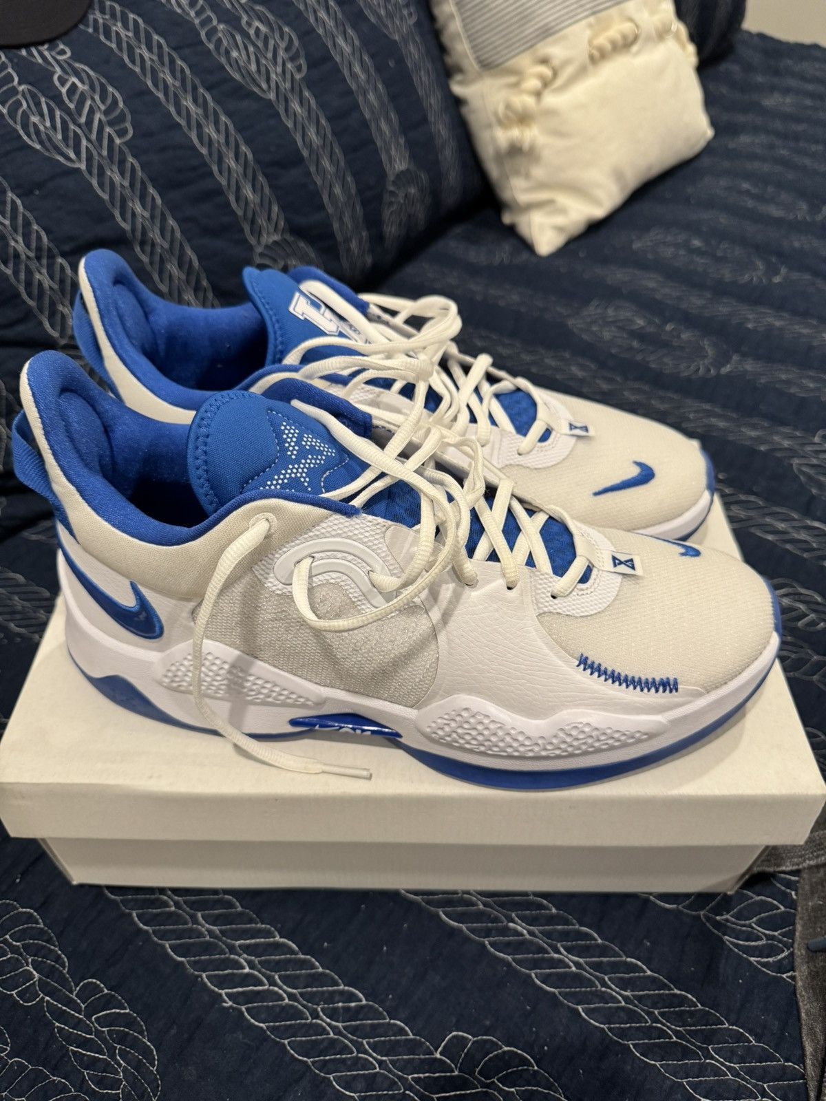 Nike Paul george 5 Kentucky PE size 12 Size US 12 / EU 45 - 3 Thumbnail
