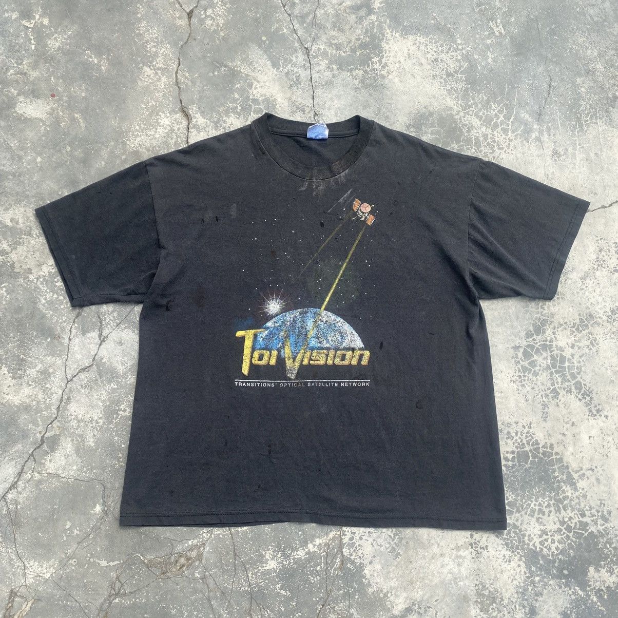 Band Tees Distressed Boxy 1998 VISION TOUR Transitions Lenses tee Size US XL / EU 56 / 4 - 1 Thumbnail