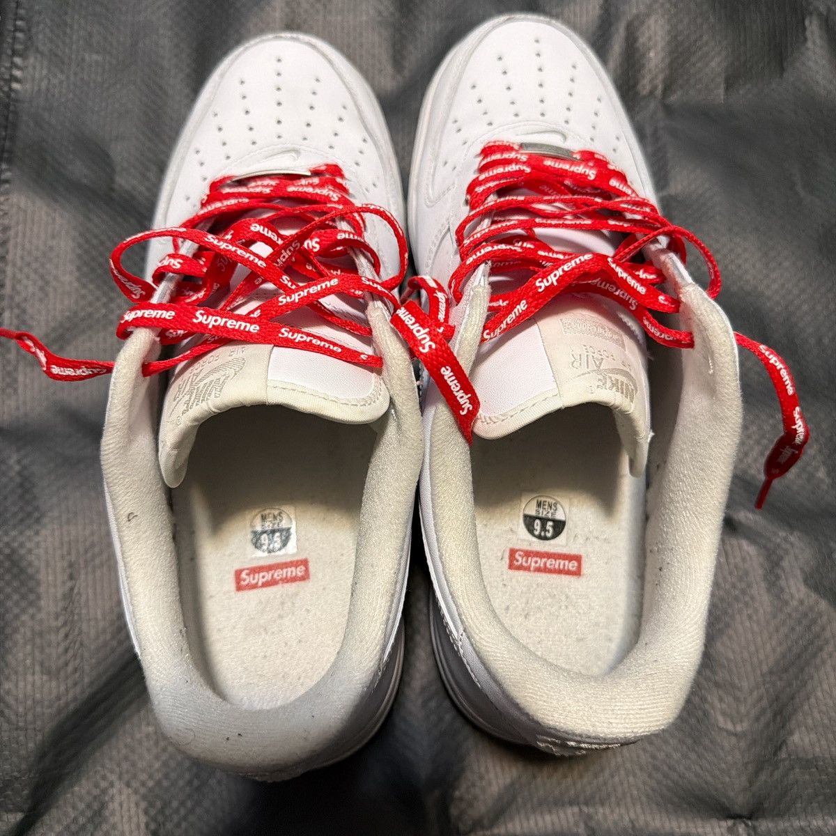 Nike × Supreme Nike X Supreme Air Force One White Size US 9.5 / EU 42-43 - 4 Thumbnail