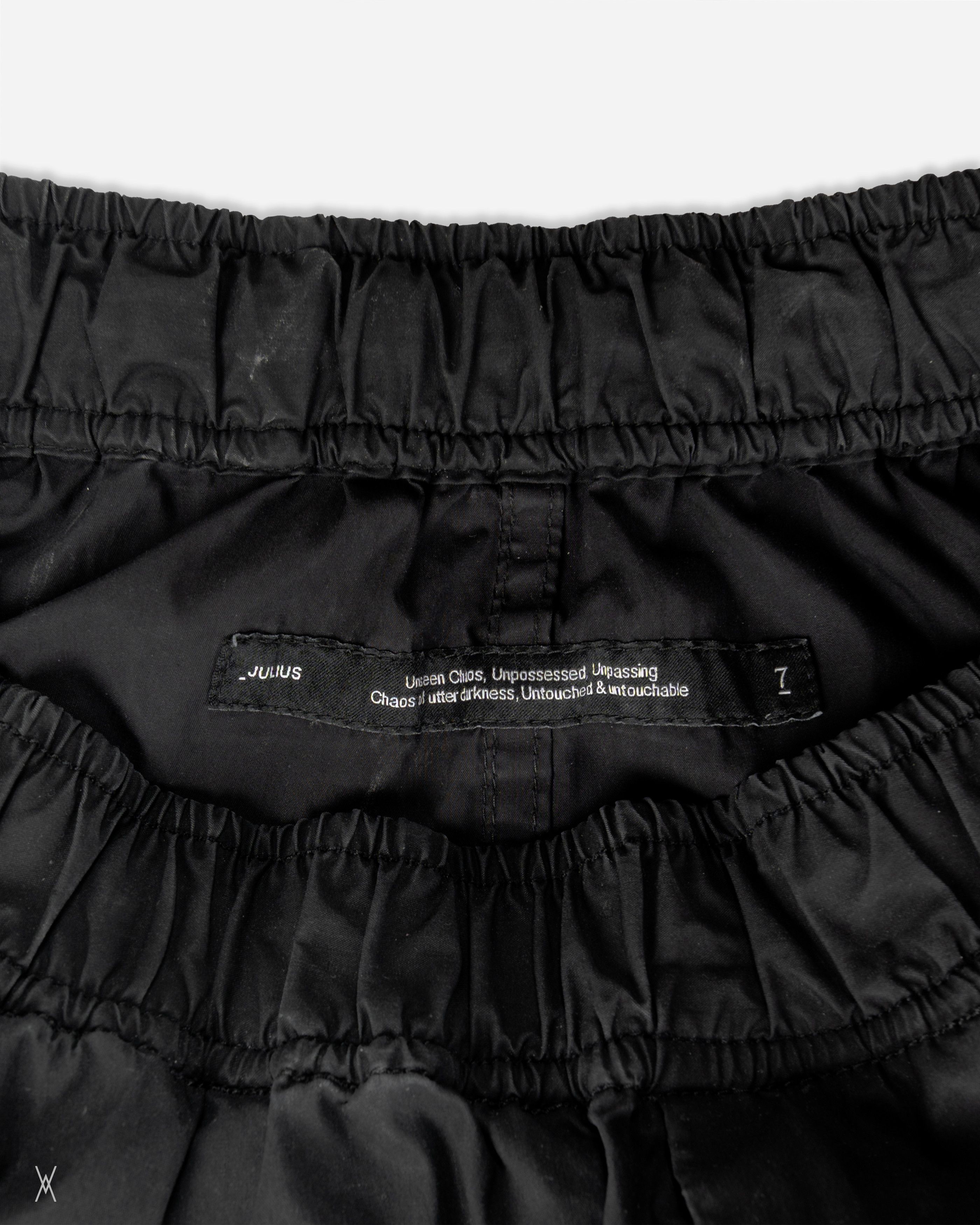 Julius Julius Spring/Summer 2022 "obscure;" cargo bondage shorts Size US 34 / EU 50 - 3 Thumbnail