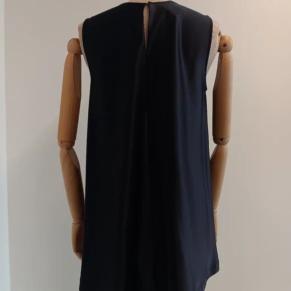 Lafayette 148 LAFAYETTE 148 Silk Crepe De Chine Sleeveless Blouse - Blue Size M / US 6-8 / IT 42-44 - 7 Thumbnail
