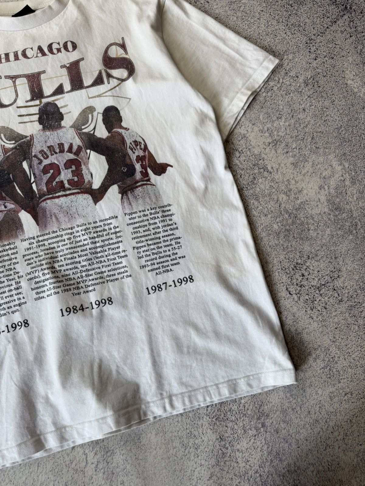 NBA Vintage Chicago Bulls T-shirts Y2K Jordan Rodman Pippen Size US XL / EU 56 / 4 - 11 Thumbnail