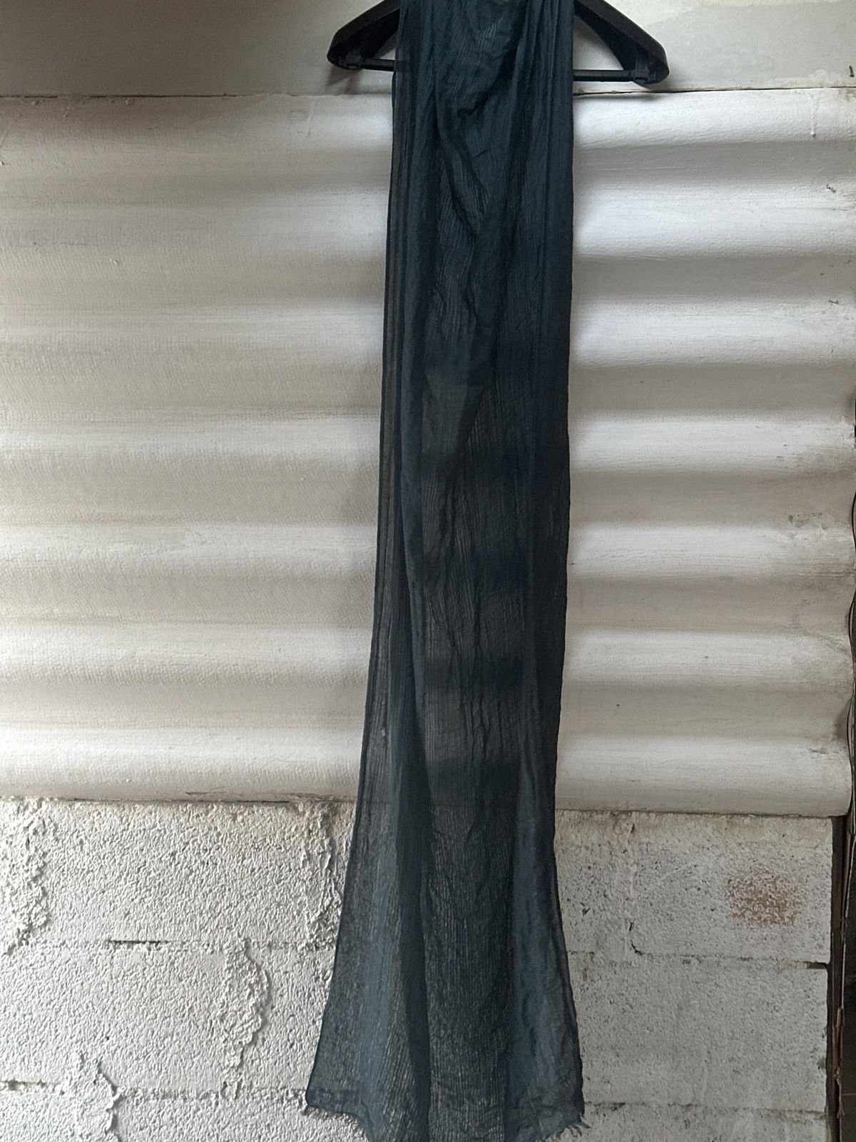 Emporio Armani Emporio Armani cashmere scarf .. Italy made Size ONE SIZE - 4 Thumbnail