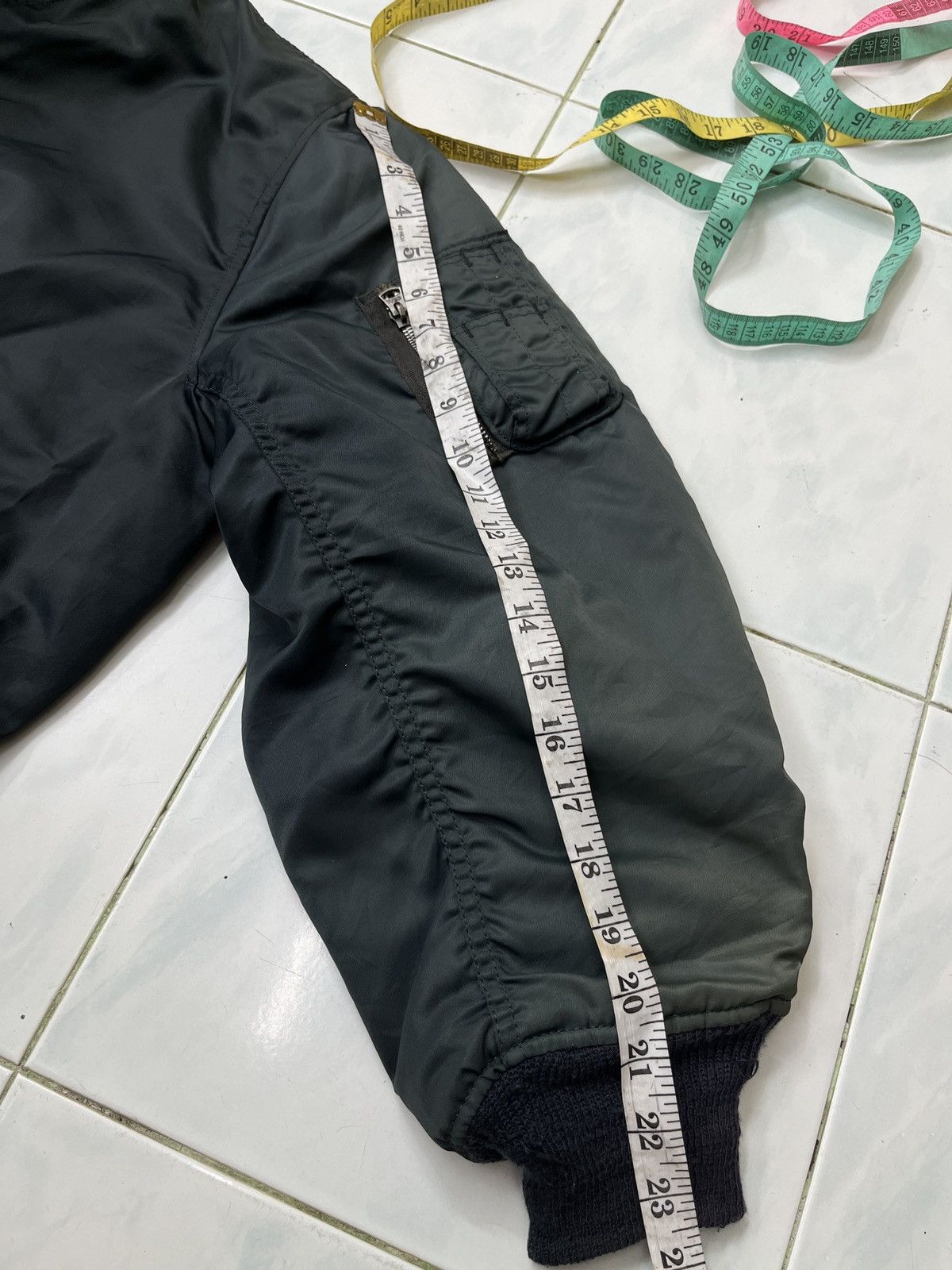 Vintage 🔥🔥🔥STEALS VTG USAF MA1 BOMBER JACKET Size US L / EU 52-54 / 3 - 17 Thumbnail