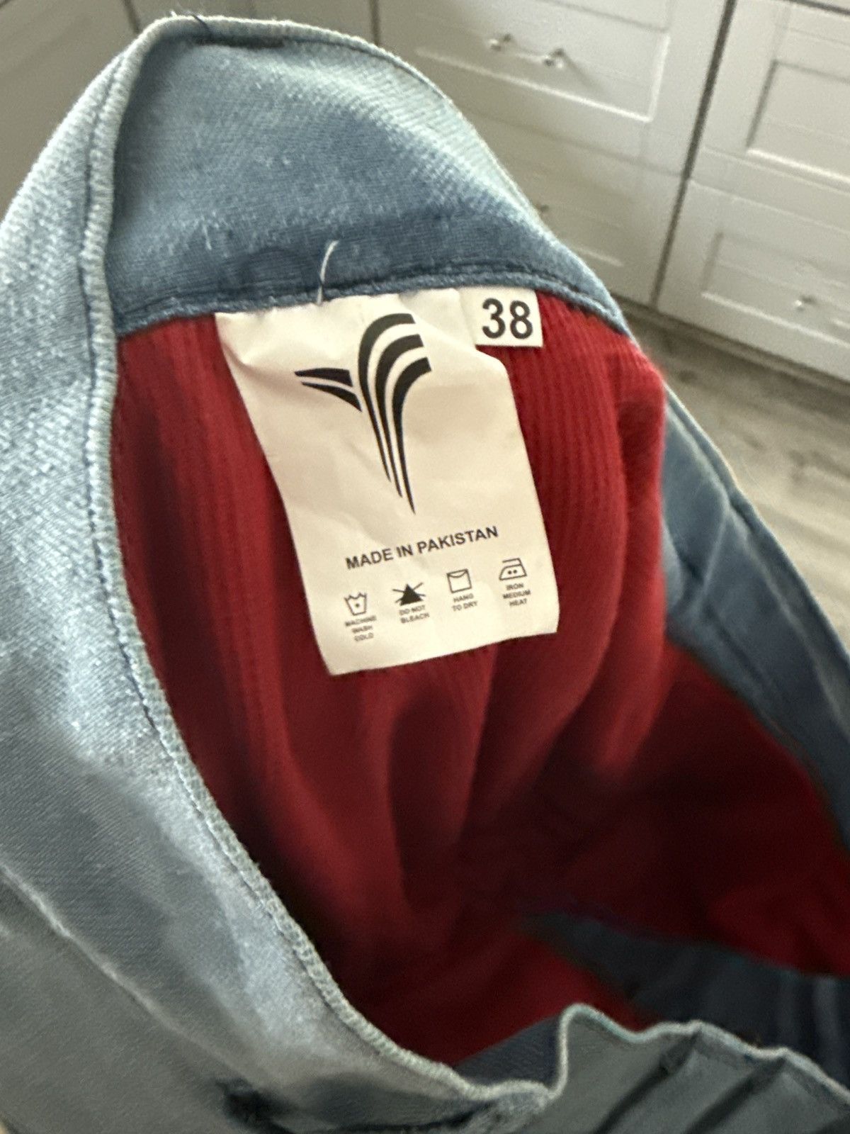 Japanese Brand Yori Tattered Red Thermal Denim Size US 38 / EU 54 - 1 Thumbnail